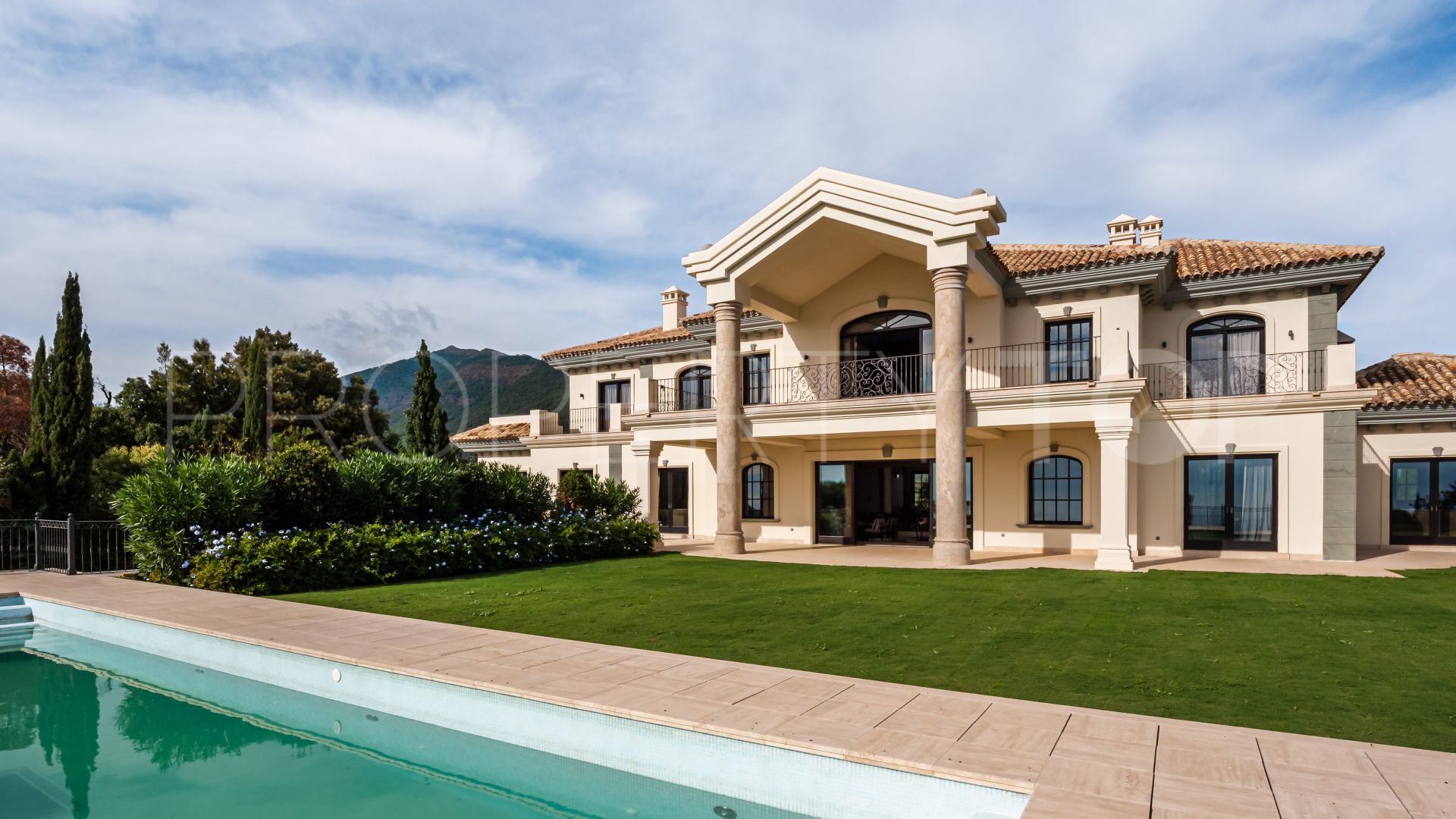 For sale villa in La Zagaleta with 9 bedrooms