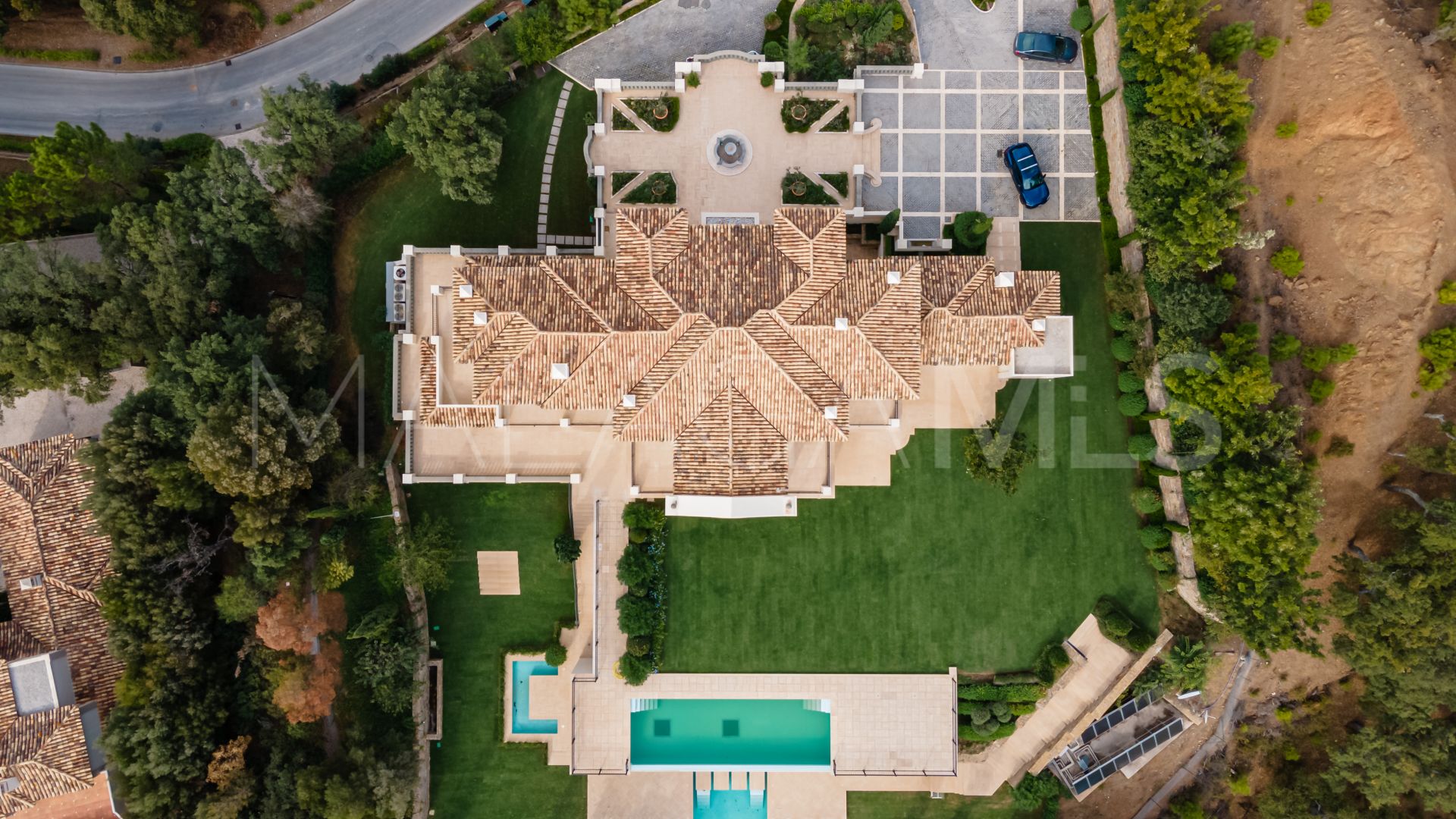 For sale villa in La Zagaleta with 9 bedrooms