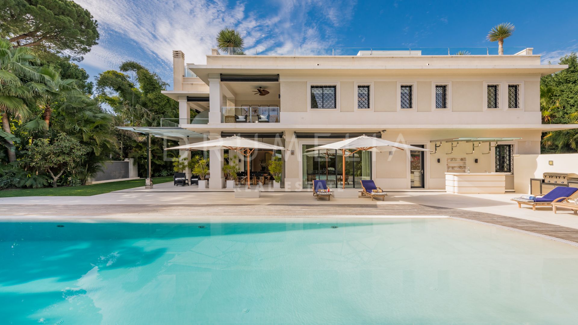 Marbella’s Golden Mile Modern Mansion with Great Design, High Quality and Privileged Location.