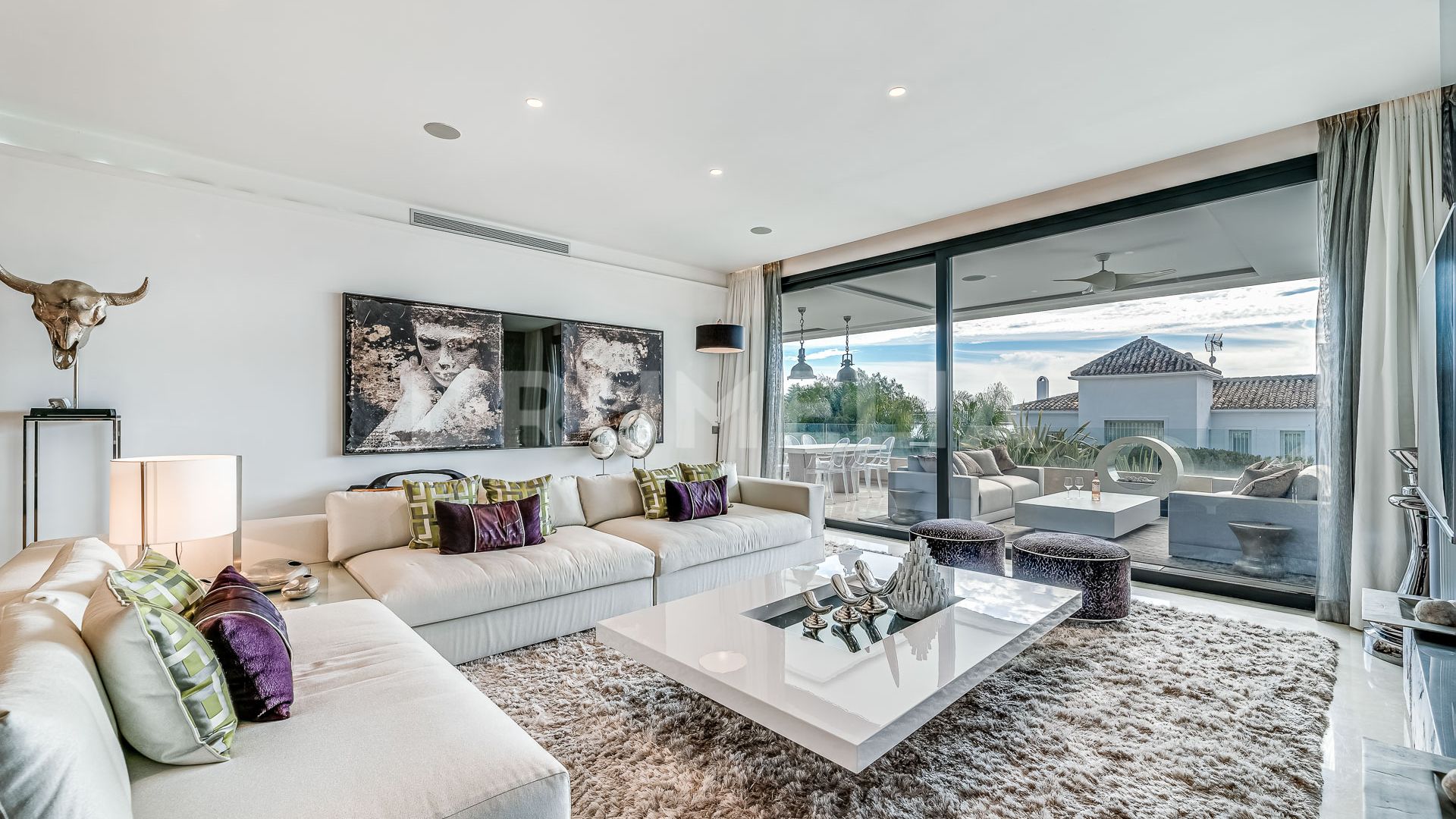 Elegant Ground Floor Luxury Duplex in Reserva de Sierra Blanca, Marbella