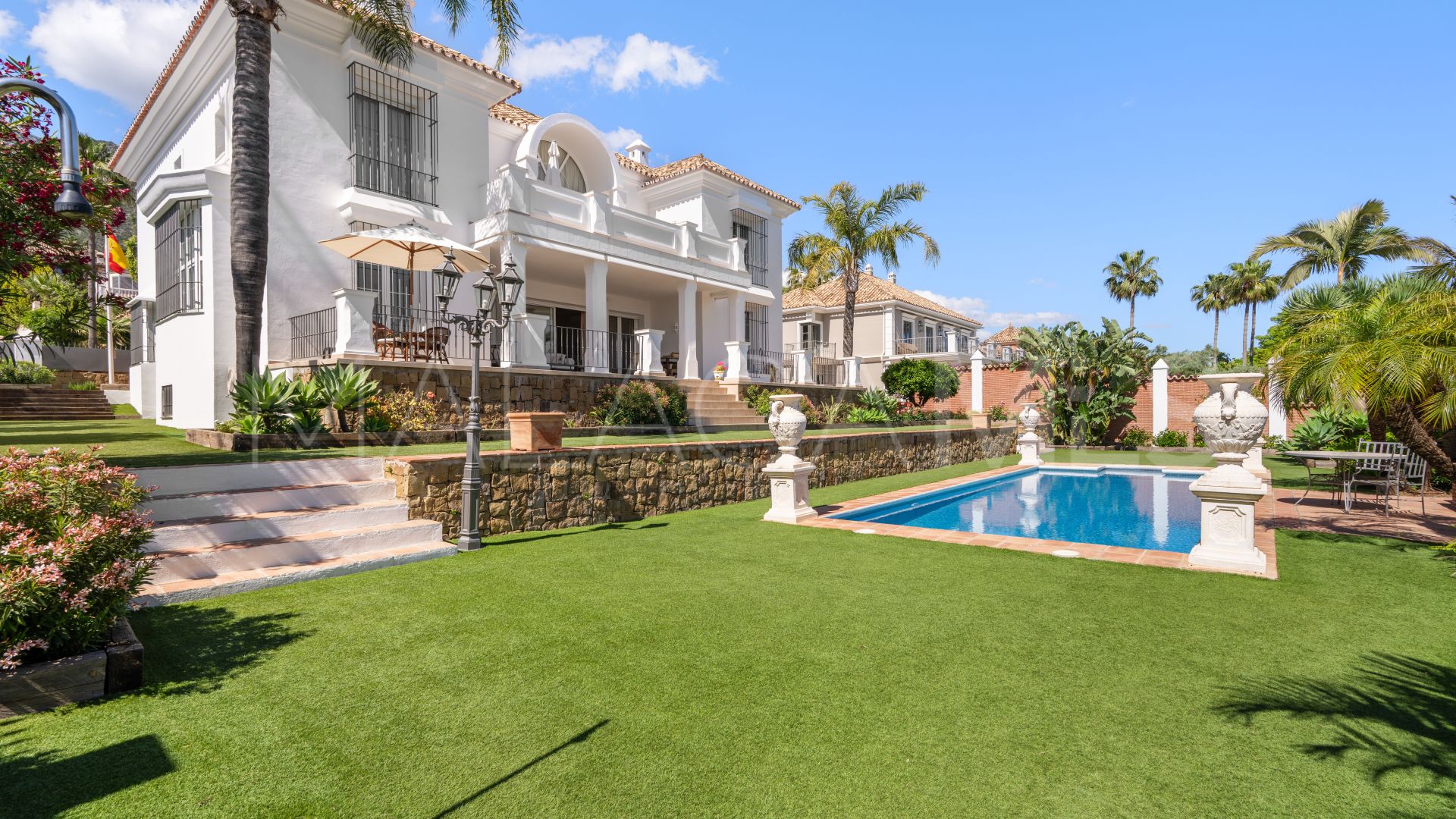 Villa for sale in Sierra Blanca