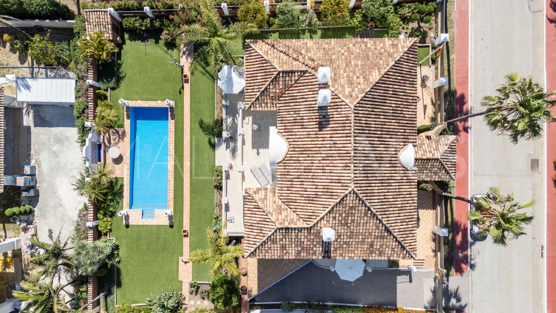 Villa for sale in Sierra Blanca