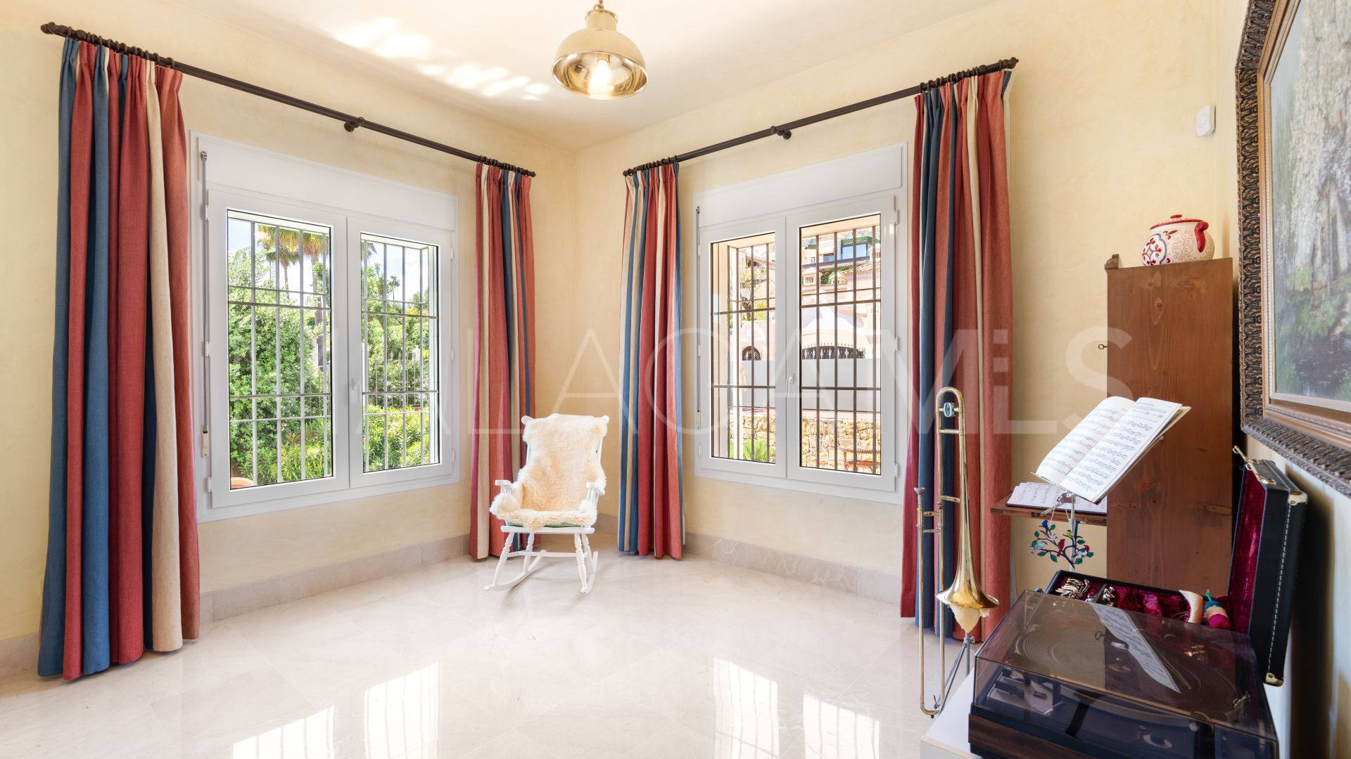 Villa for sale in Sierra Blanca