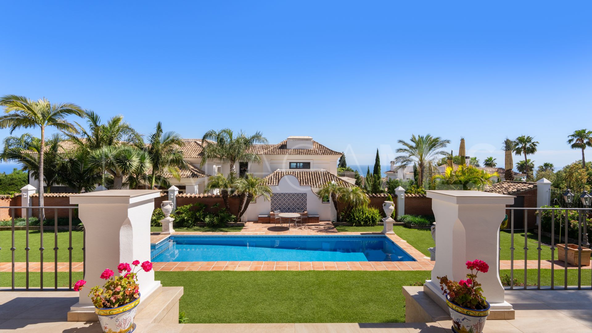 Villa for sale in Sierra Blanca