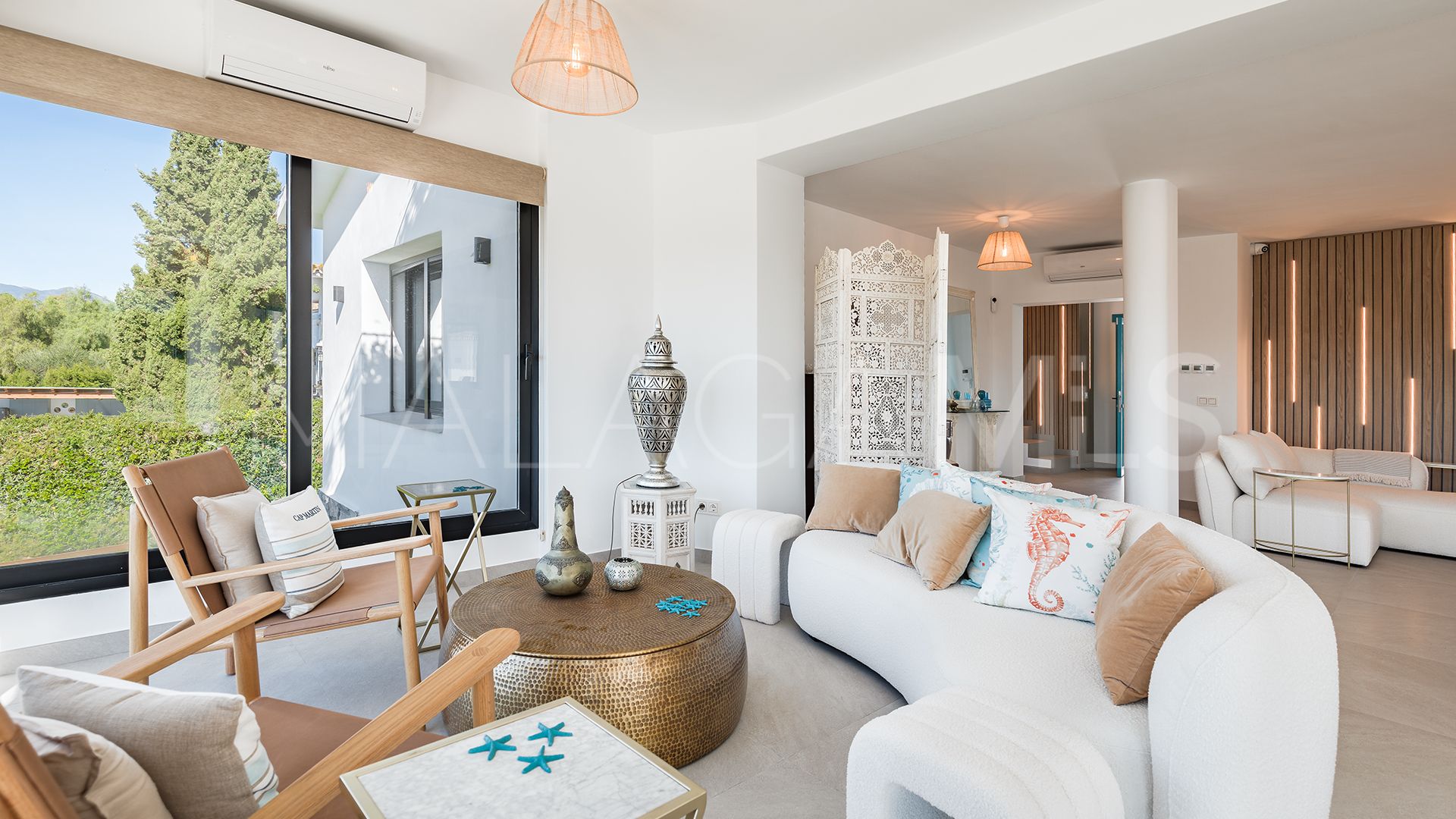 Villa for sale in Guadalmina Alta