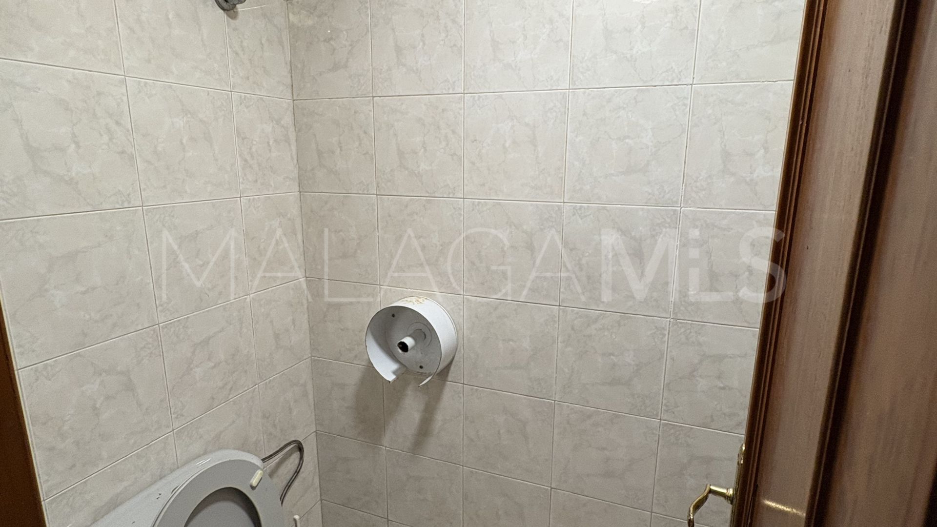 Kommersiella lokaler for sale in Elviria Playa