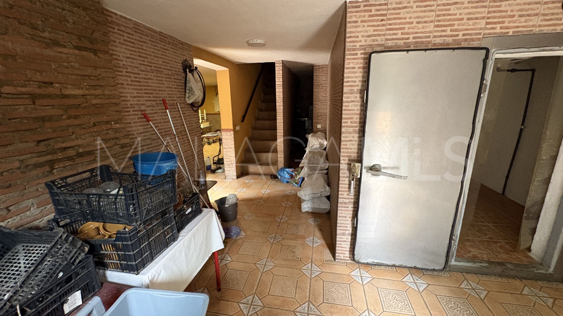 Kommersiella lokaler for sale in Elviria Playa