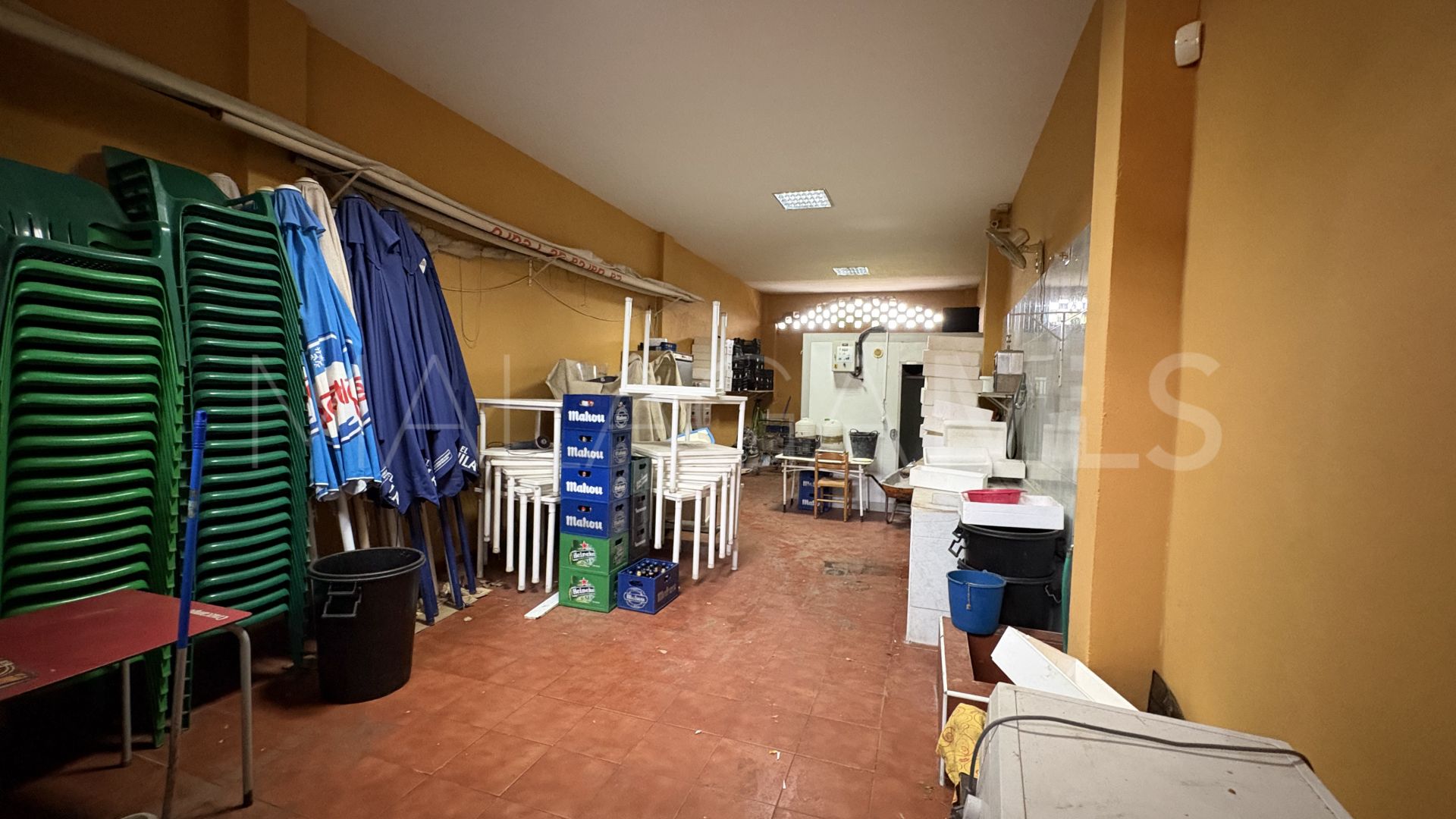 Kommersiella lokaler for sale in Elviria Playa