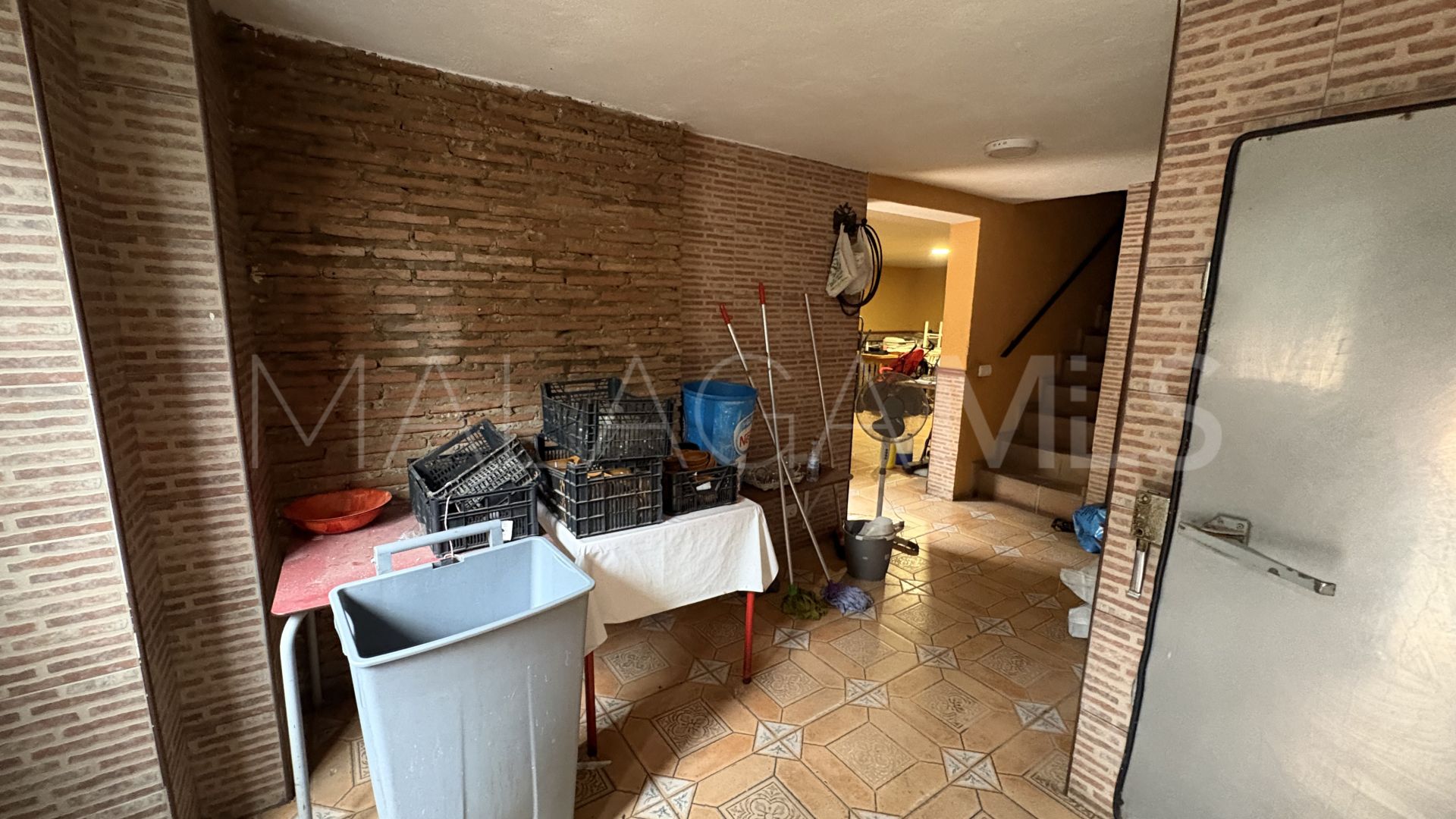 Kommersiella lokaler for sale in Elviria Playa