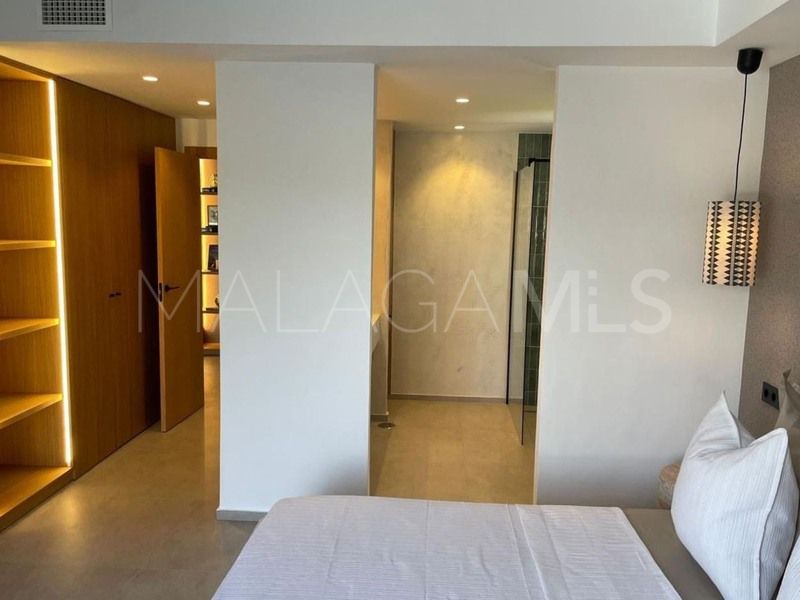 For sale duplex penthouse in Aloha Gardens