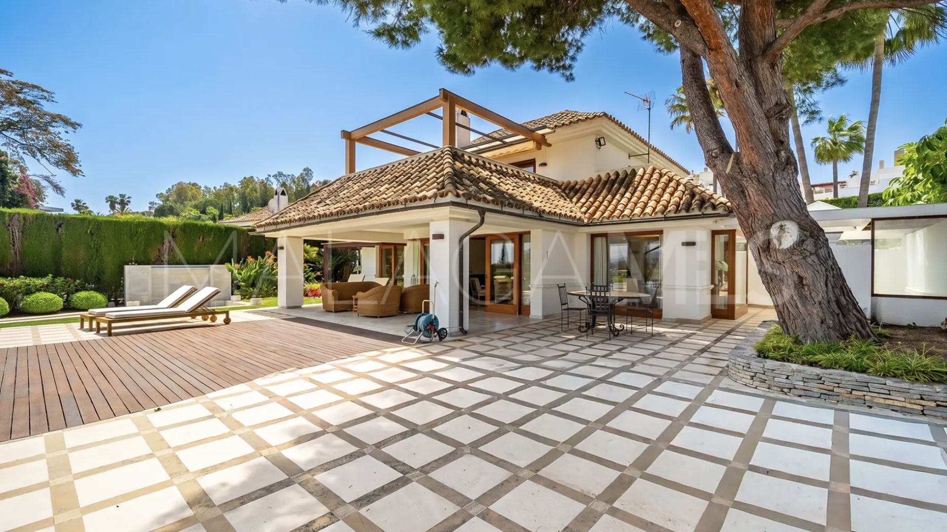 Villa a la venta in Las Brisas del Golf with 3 bedrooms