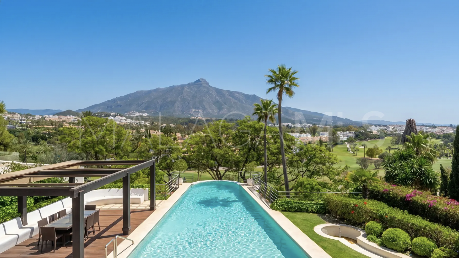 Villa a la venta in Las Brisas del Golf with 3 bedrooms