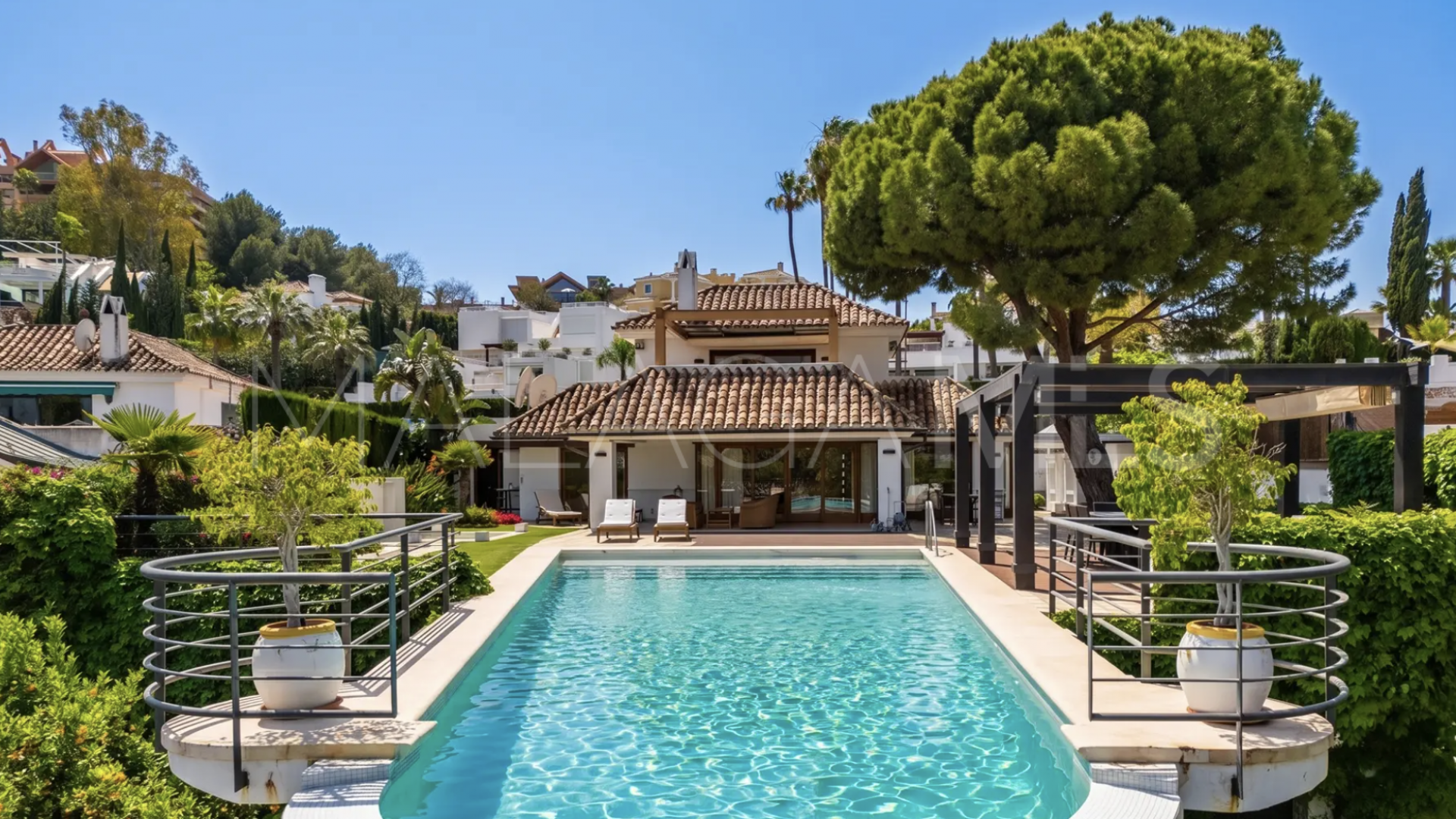 Villa a la venta in Las Brisas del Golf with 3 bedrooms