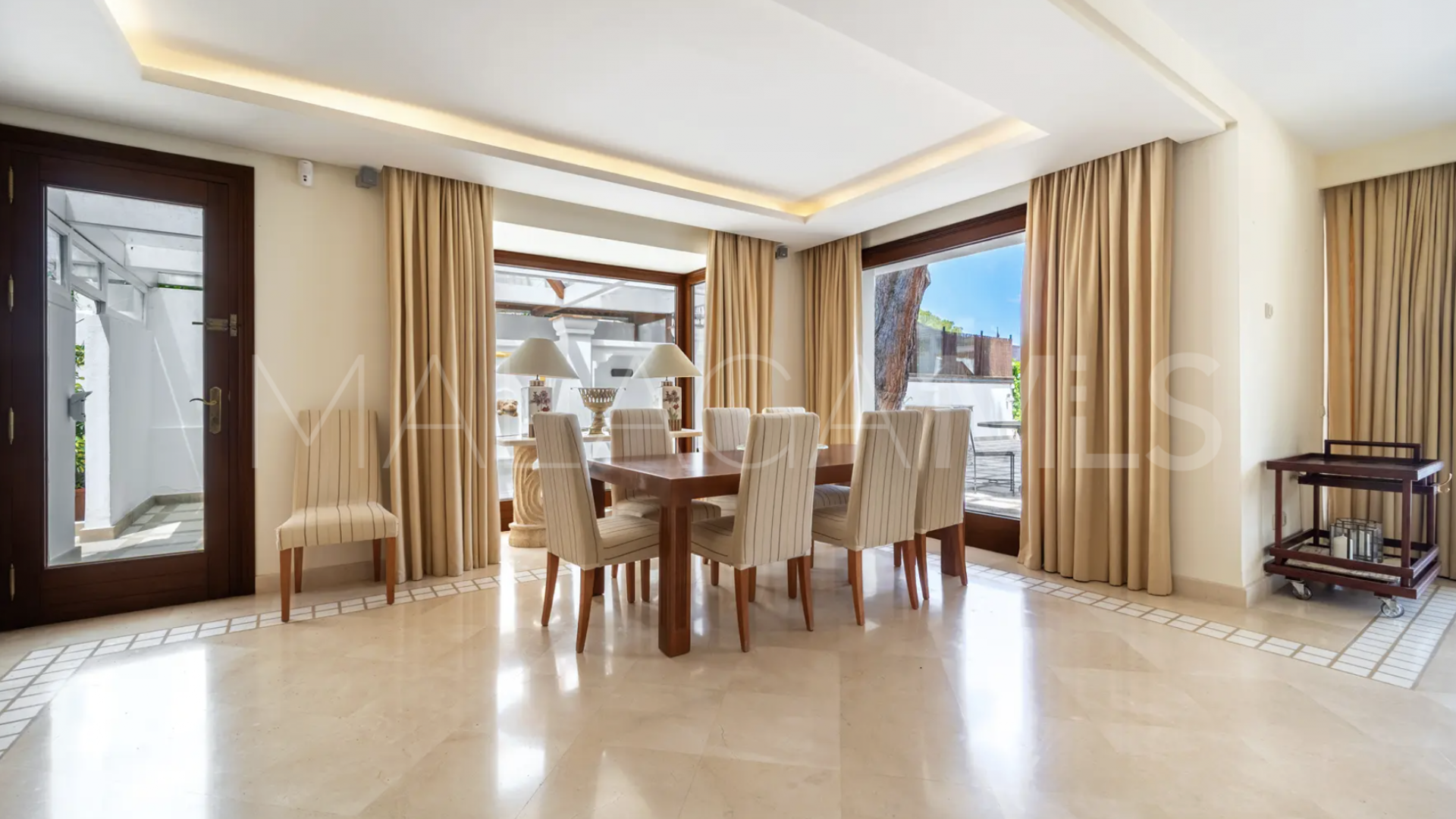 Villa a la venta in Las Brisas del Golf with 3 bedrooms
