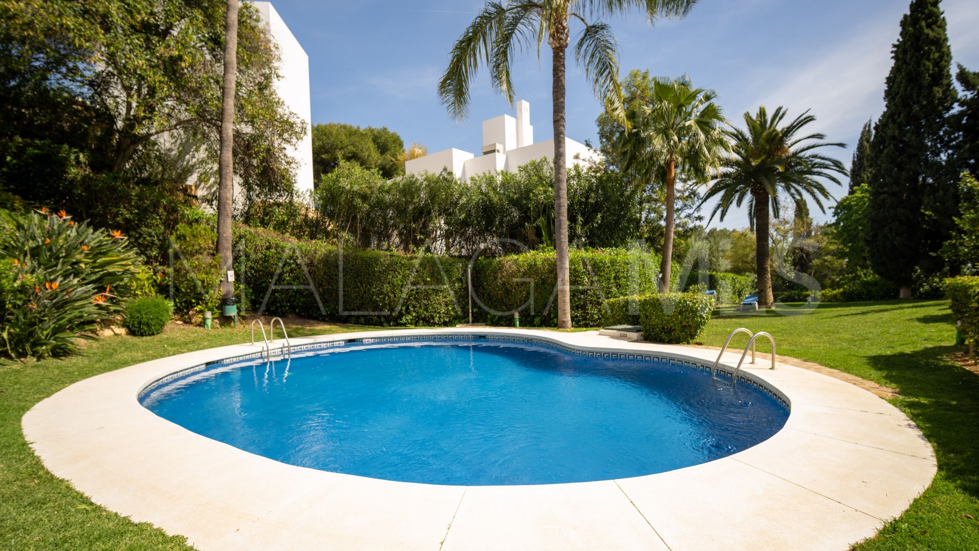 Radhus for sale in Marbella Golden Mile