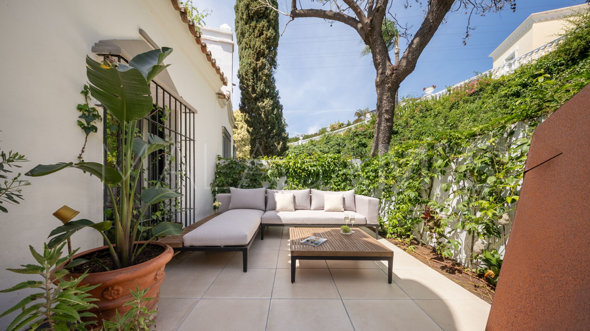 Radhus for sale in Marbella Golden Mile