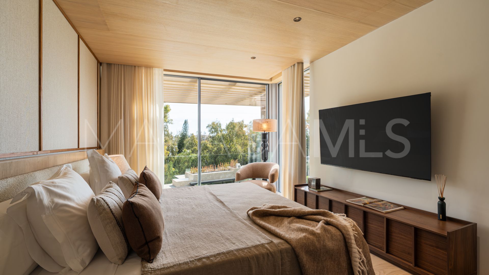 4 bedrooms La Cerquilla villa for sale