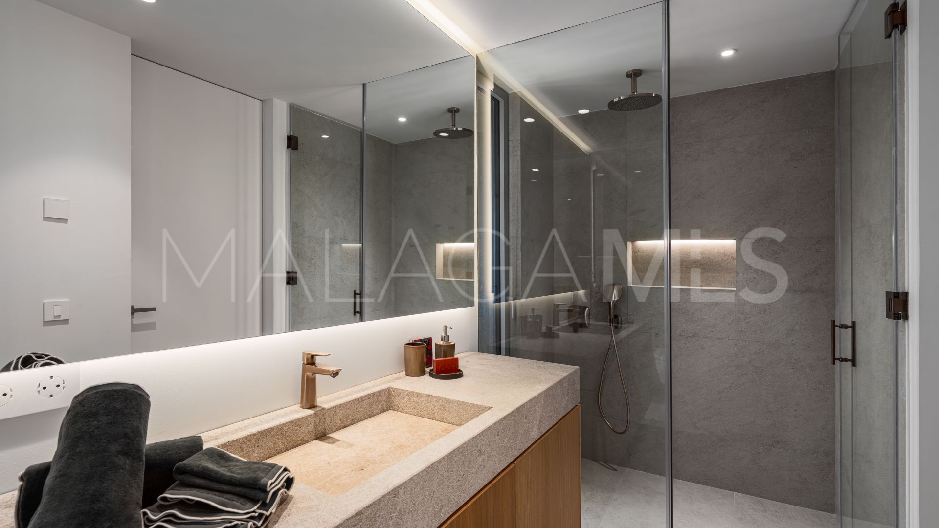 4 bedrooms La Cerquilla villa for sale