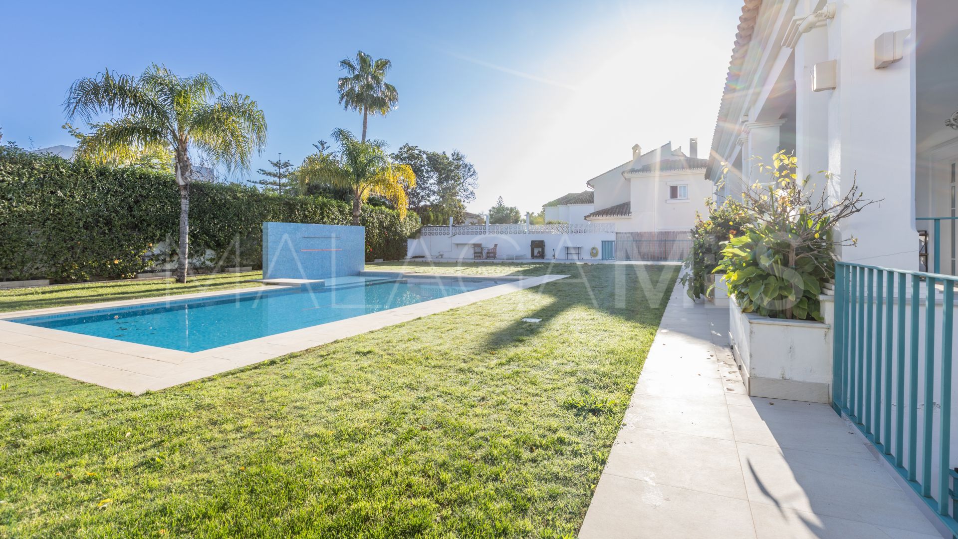 Villa for sale in El Capricho