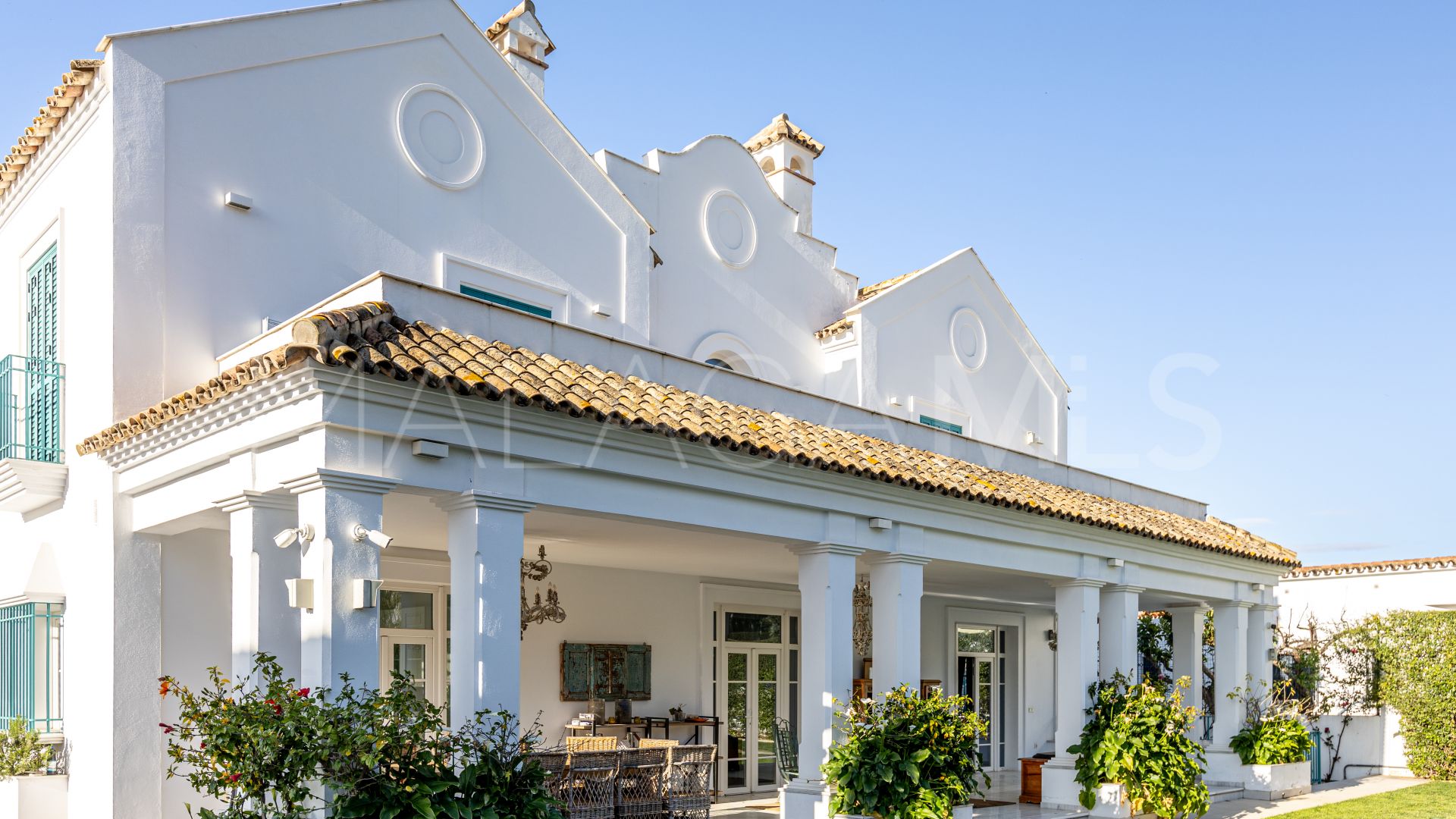 Villa for sale in El Capricho