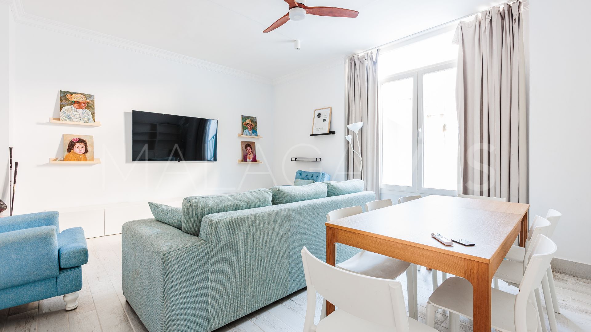Villa for sale in El Capricho