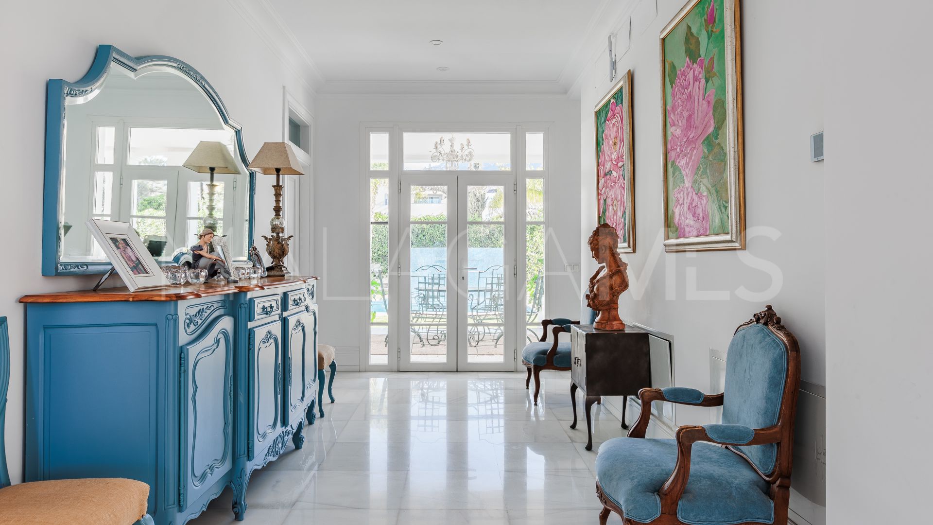 Villa for sale in El Capricho