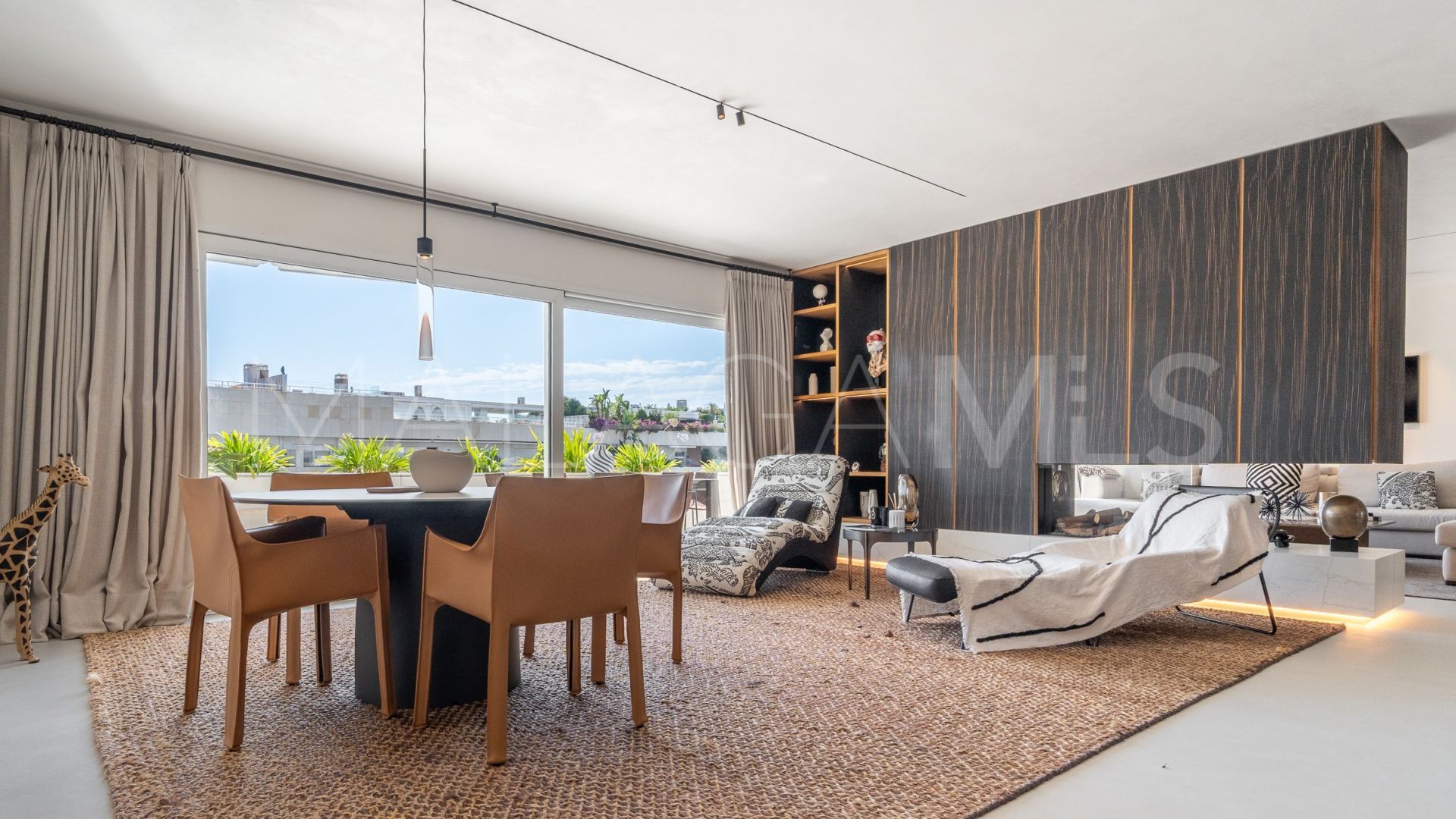 Zweistöckiges penthouse for sale in El Embrujo Banús