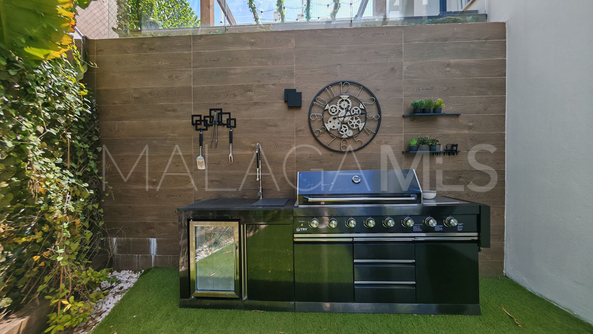 Villa for sale in La Resina Golf