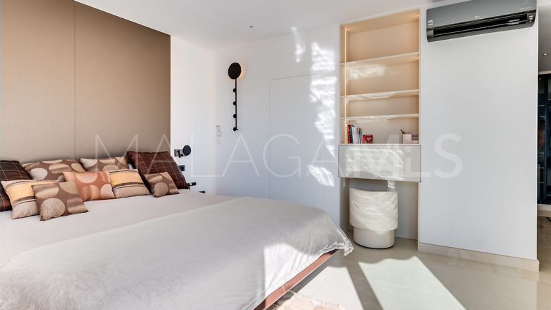 Villa for sale in Marbesa