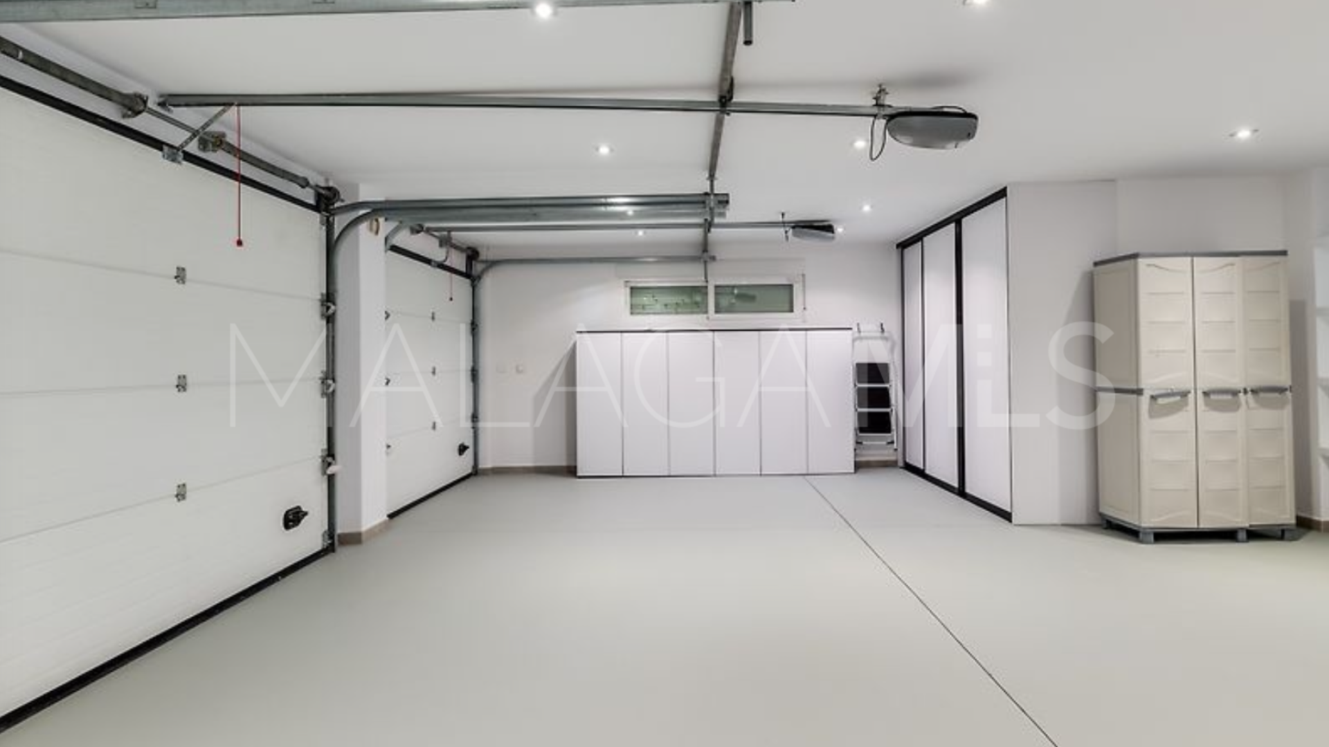 Villa for sale in Marbesa