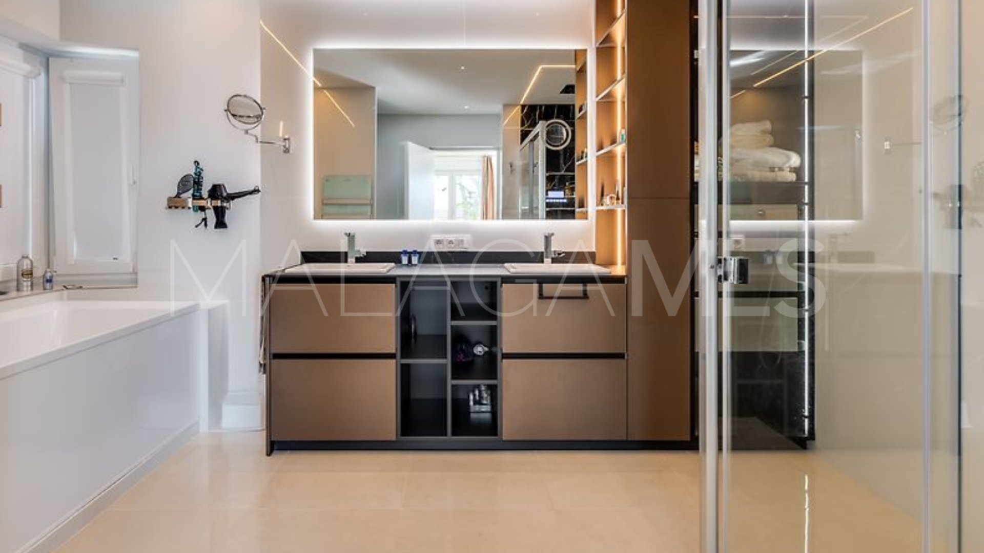 Villa for sale in Marbesa