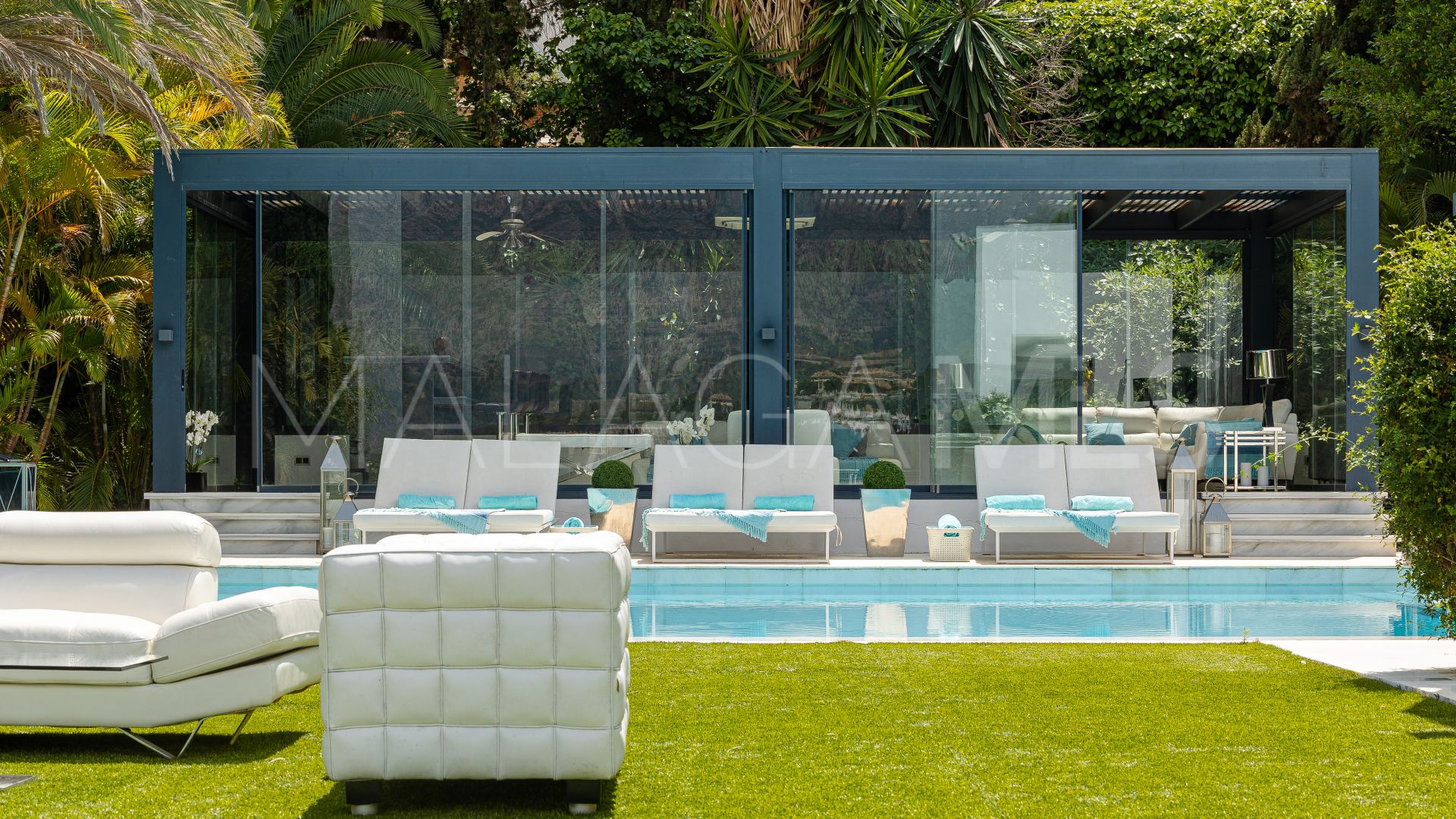 For sale Las Brisas 7 bedrooms villa