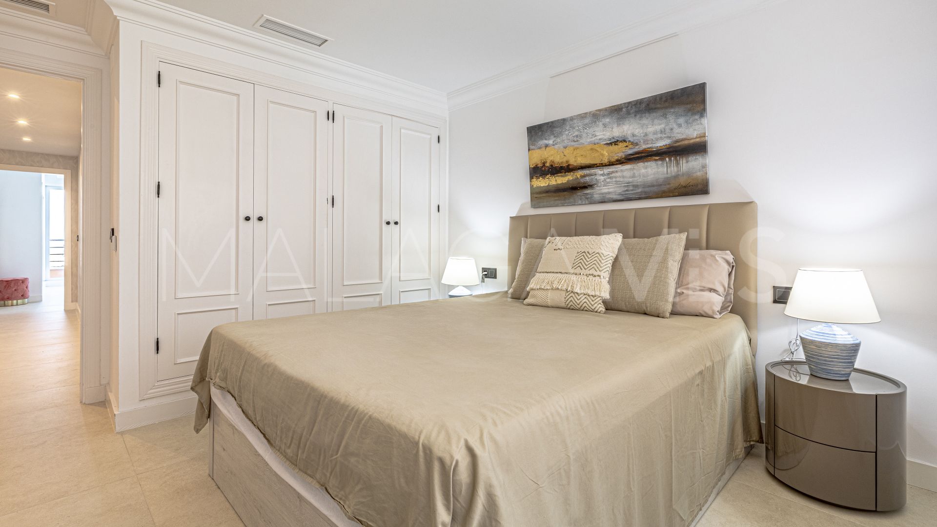 Apartamento for sale with 2 bedrooms in Magna Marbella