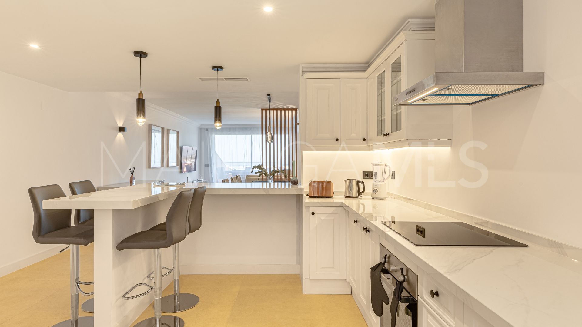 Apartamento for sale with 2 bedrooms in Magna Marbella