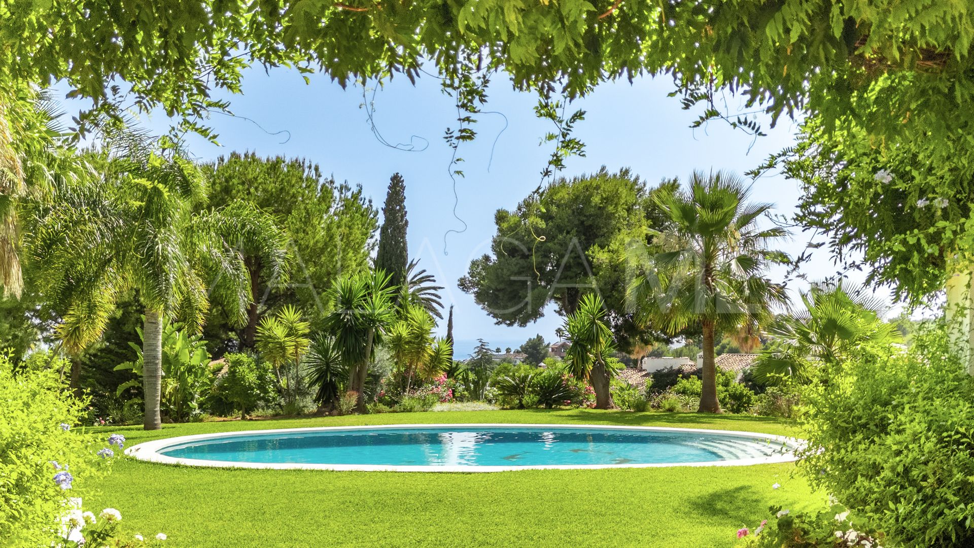Villa for sale in Marbella Golden Mile