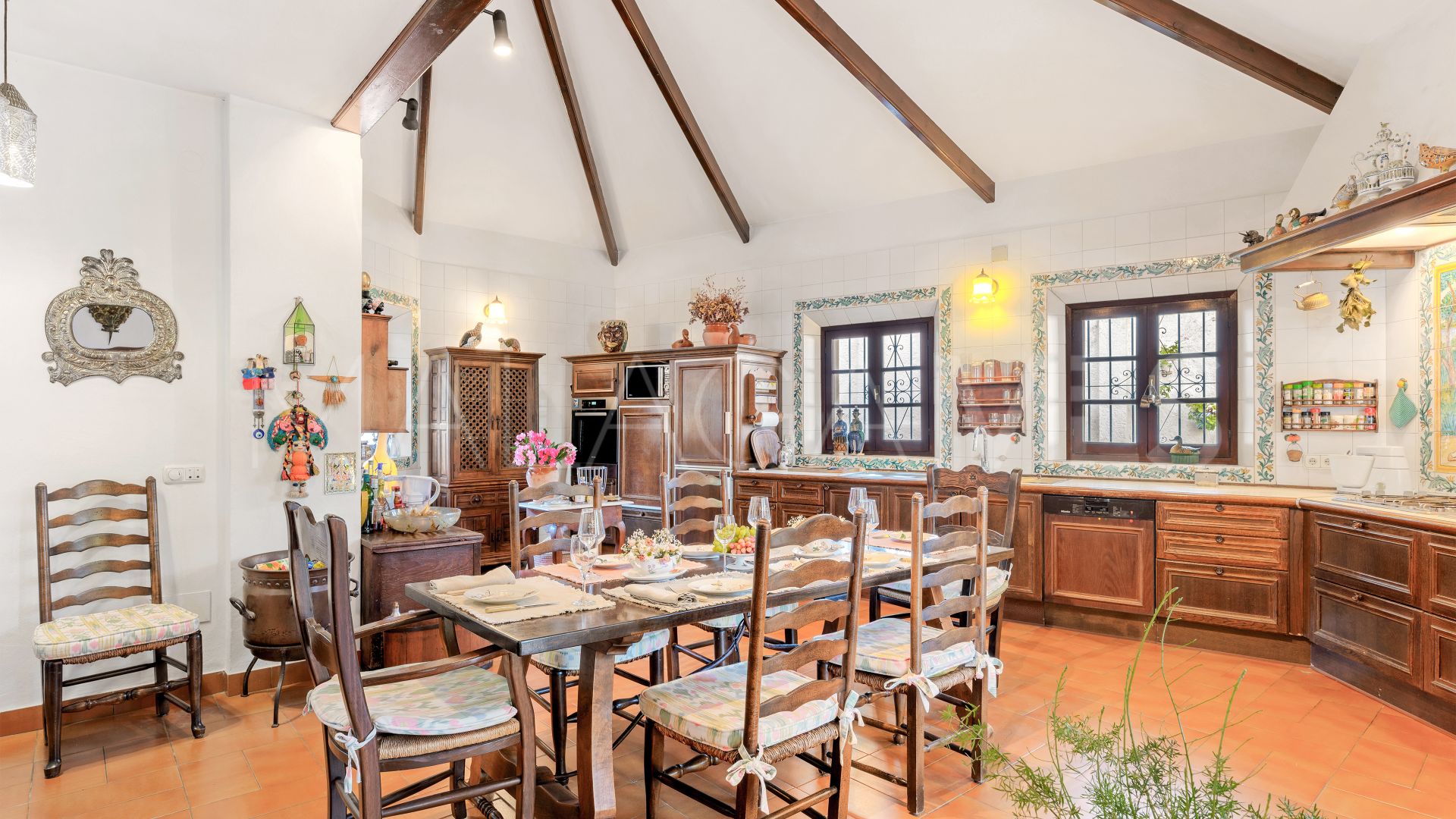 Villa for sale in Marbella Golden Mile