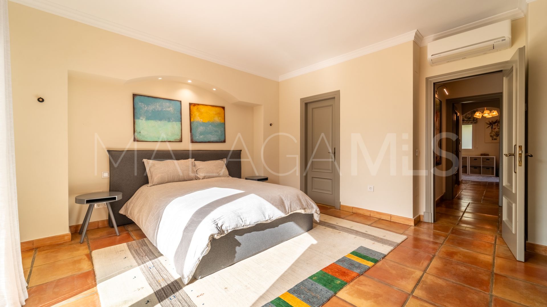 Villa for sale in El Higueral