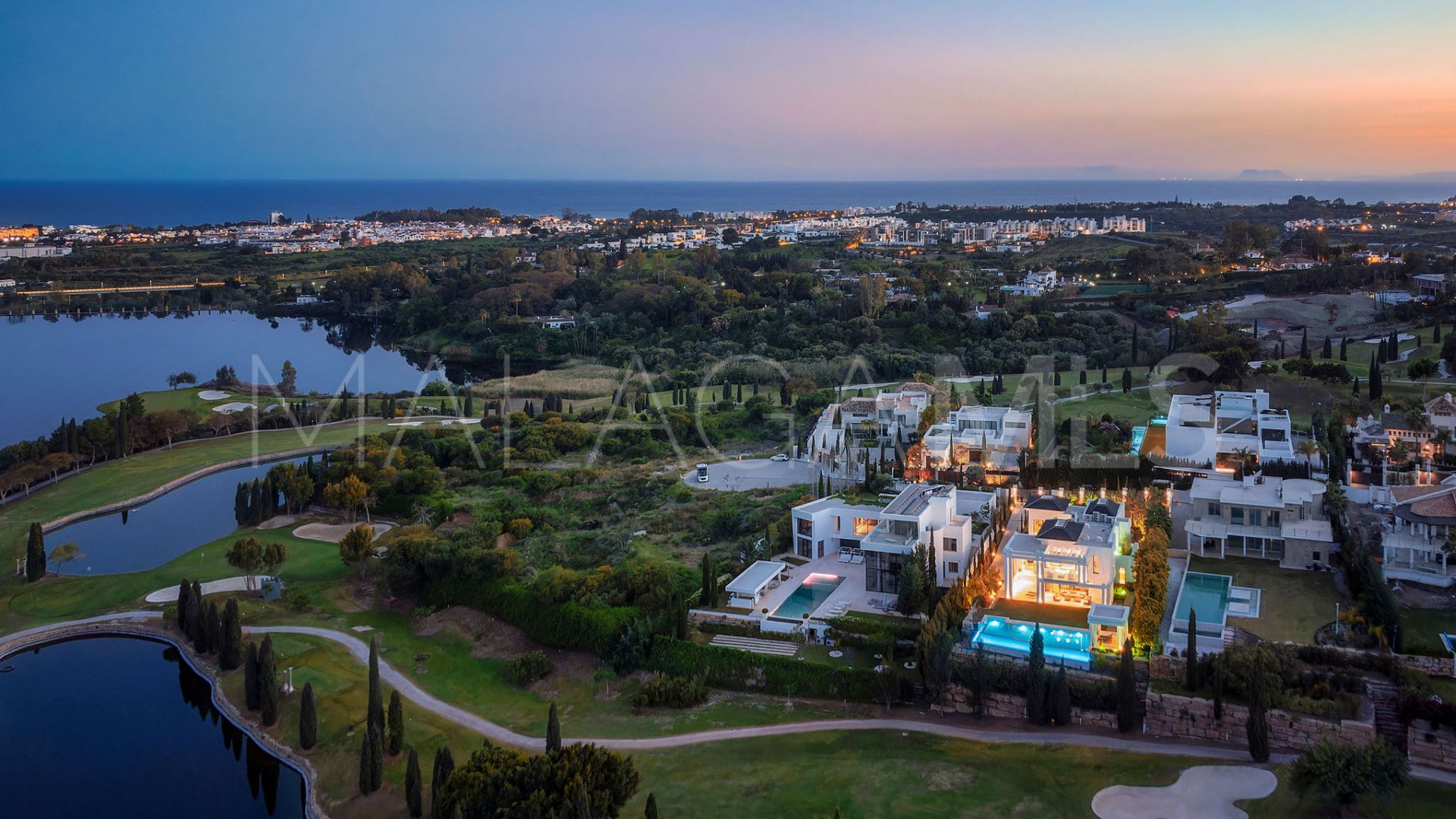 Villa for sale in Los Flamingos