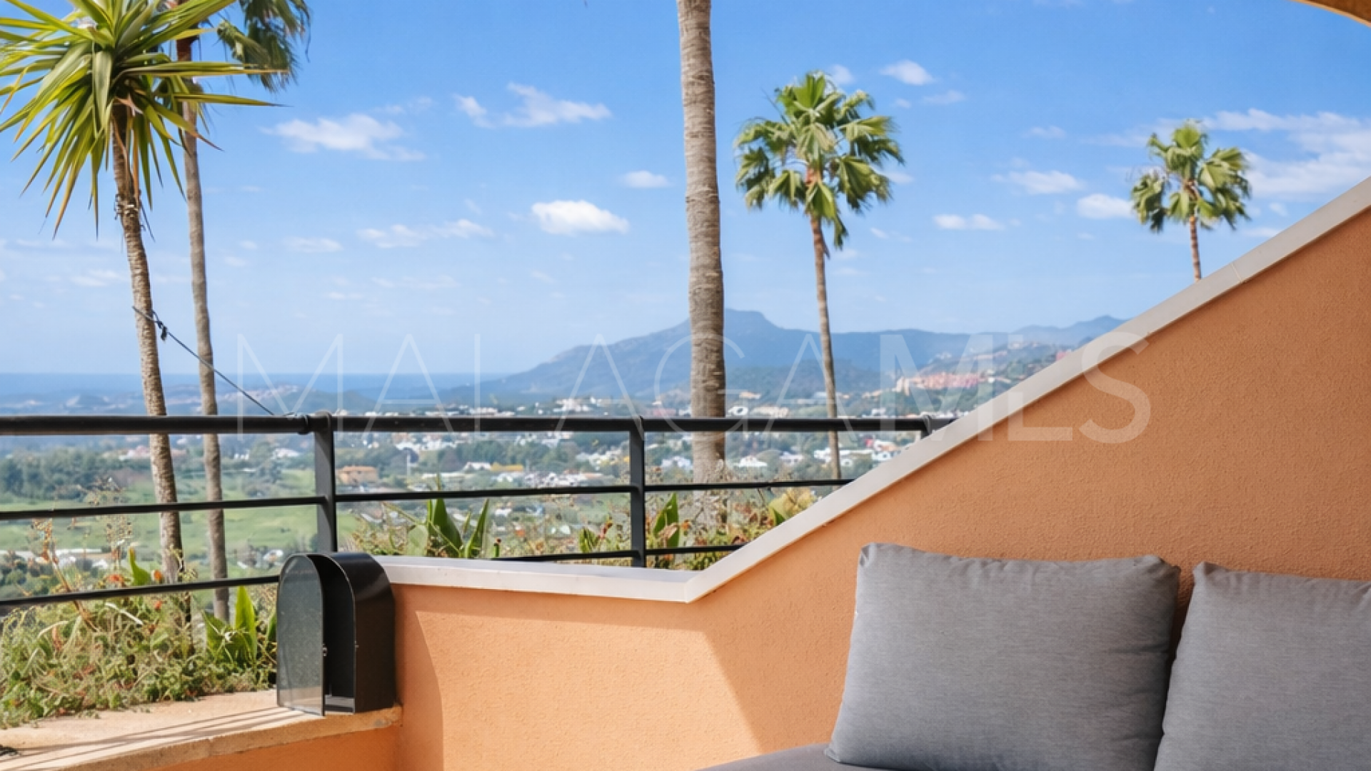 Lägenhet for sale in Magna Marbella