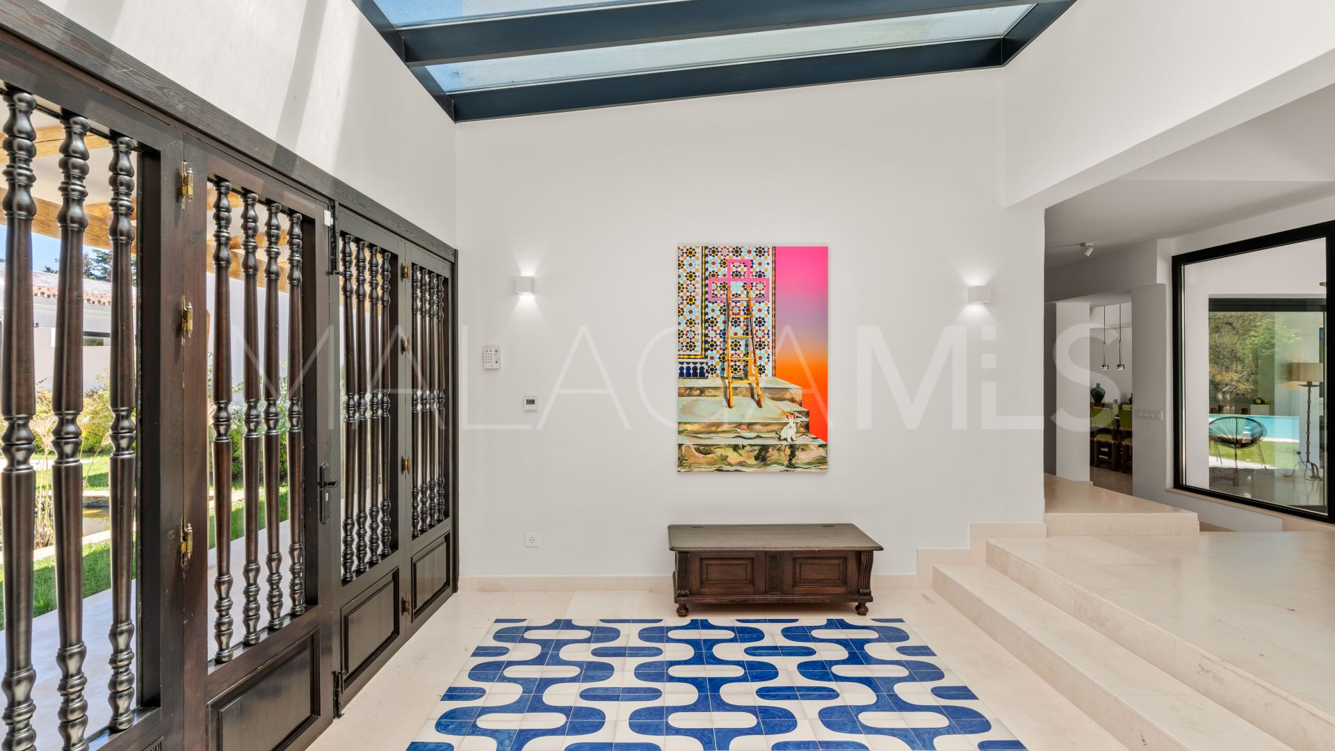 Villa for sale in Guadalmina Baja