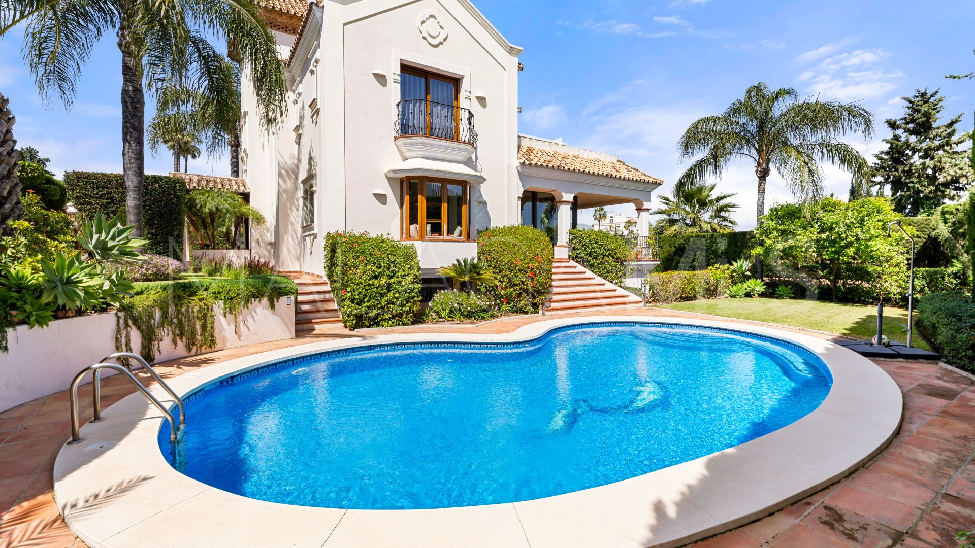 Villa a la venta in Monte Biarritz de 4 bedrooms