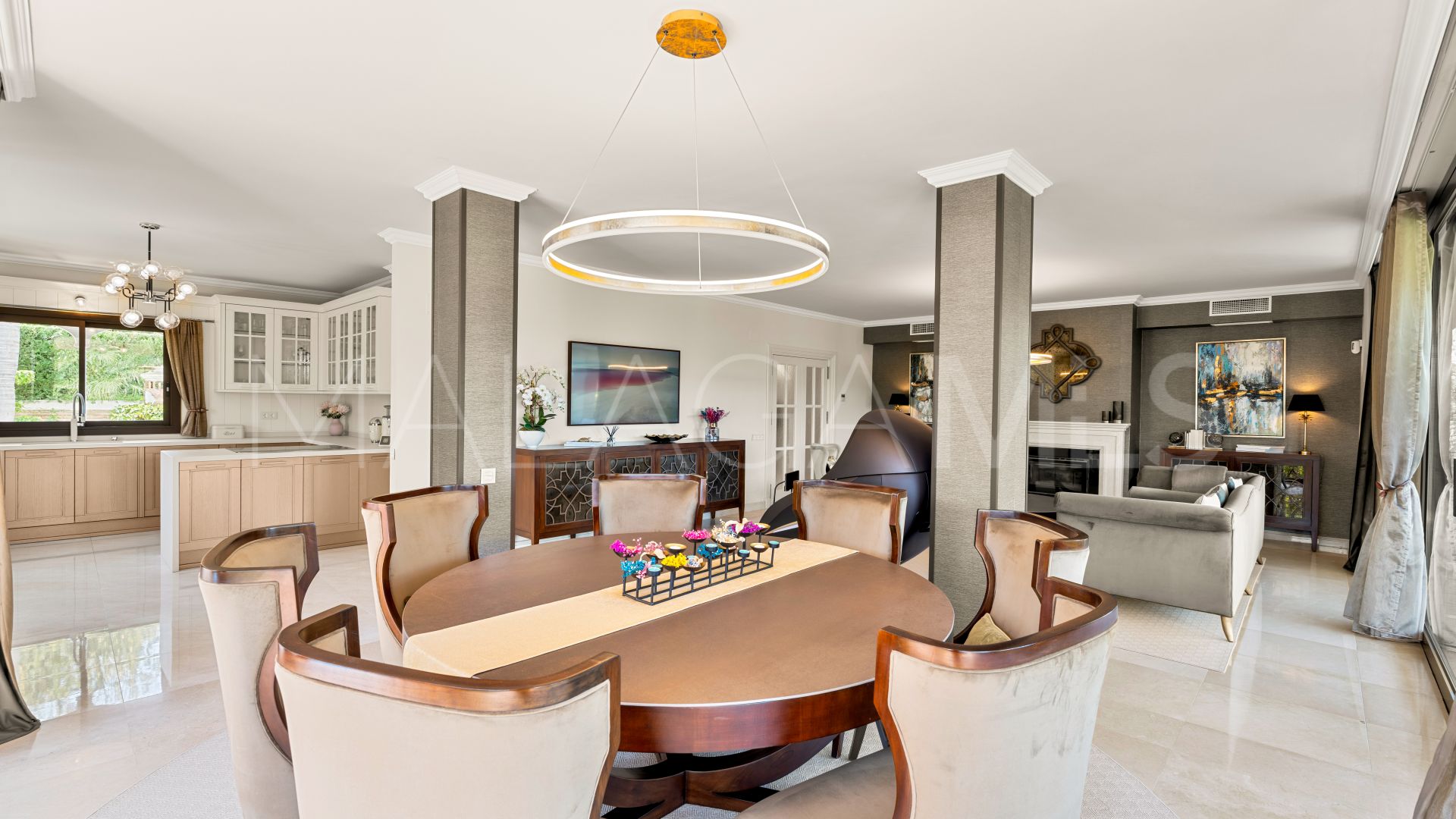 Villa a la venta in Monte Biarritz de 4 bedrooms