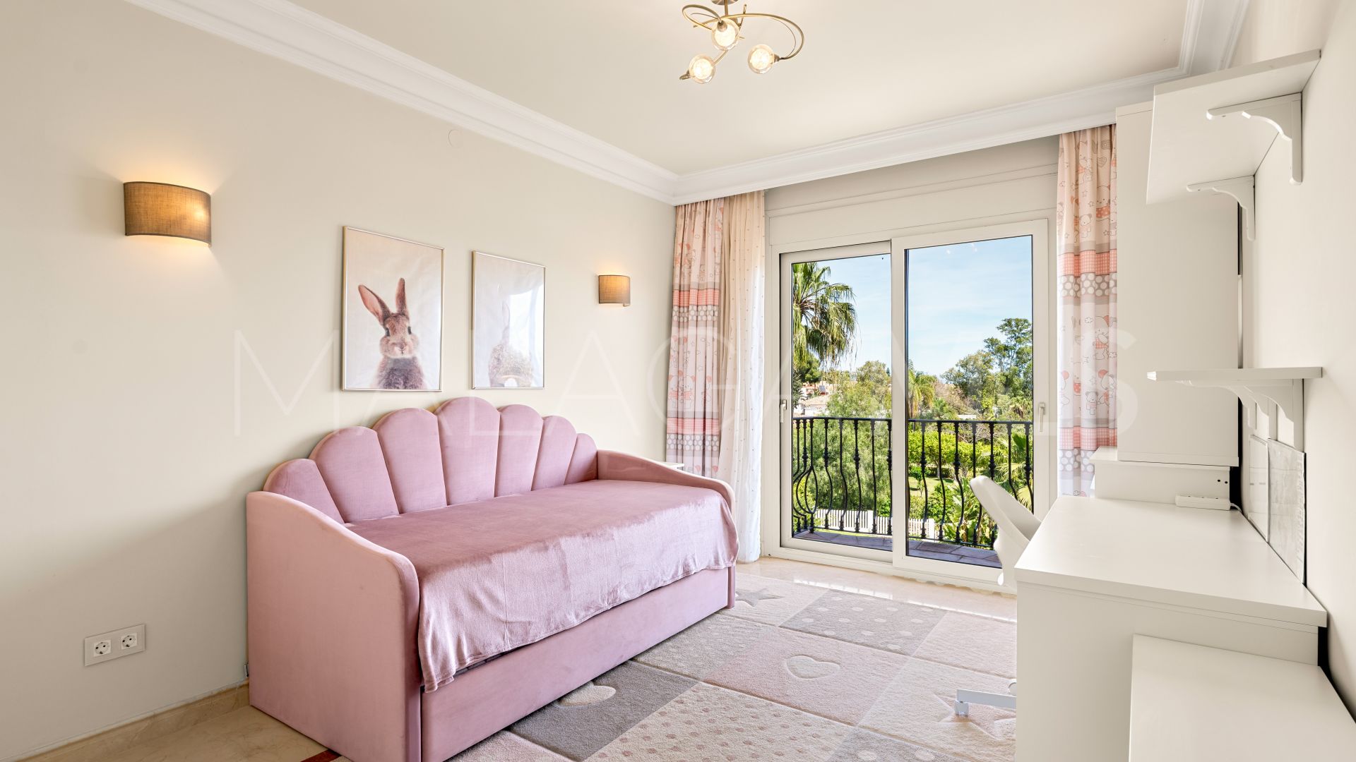 Villa a la venta in Monte Biarritz de 4 bedrooms