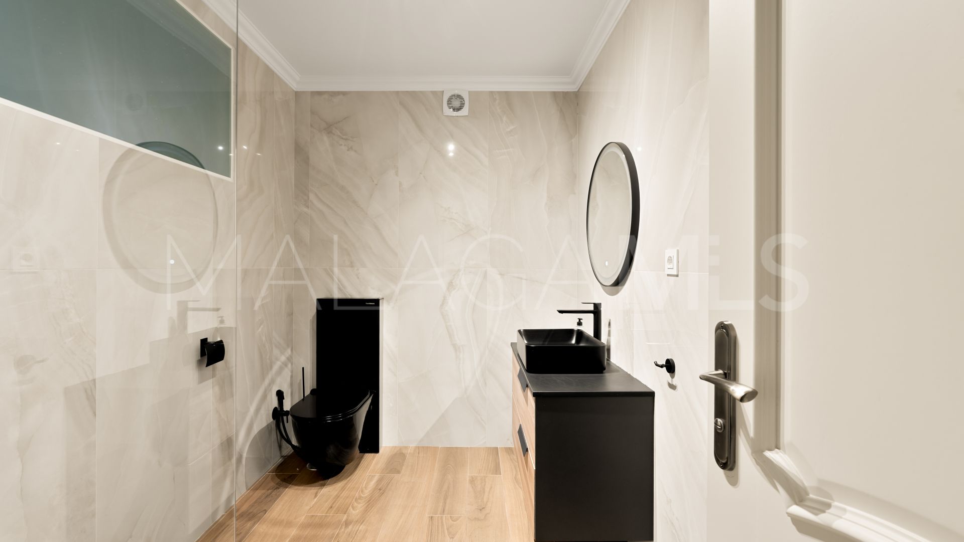 Villa a la venta in Monte Biarritz de 4 bedrooms