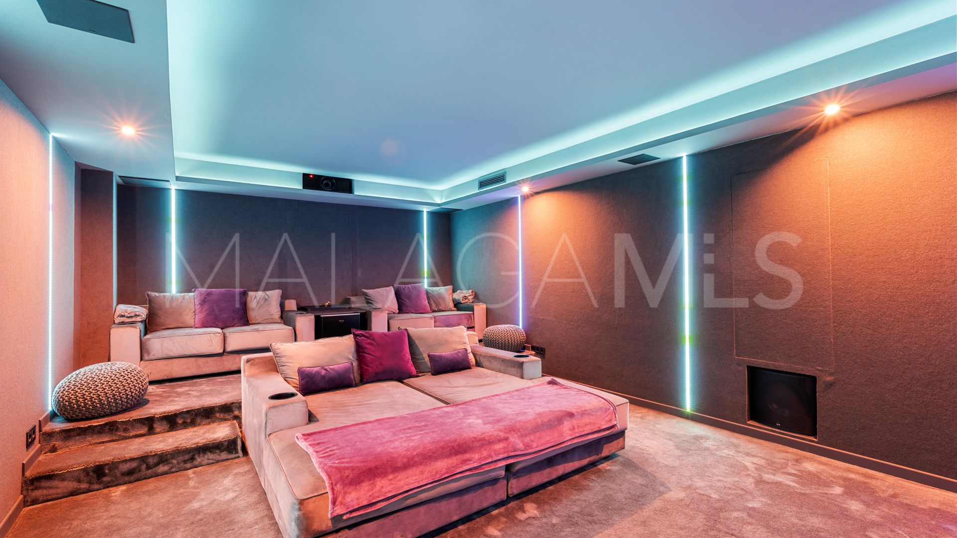 Villa a la venta in Monte Biarritz de 4 bedrooms