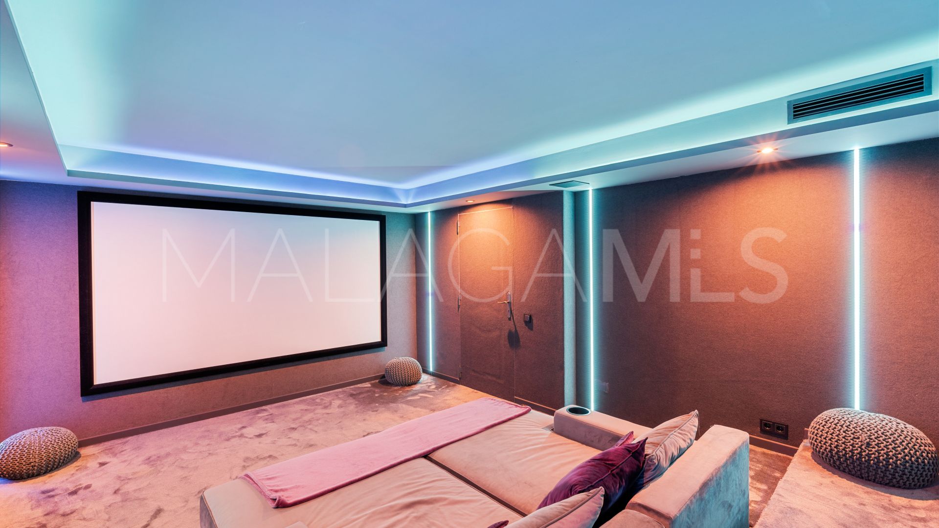 Villa a la venta in Monte Biarritz de 4 bedrooms