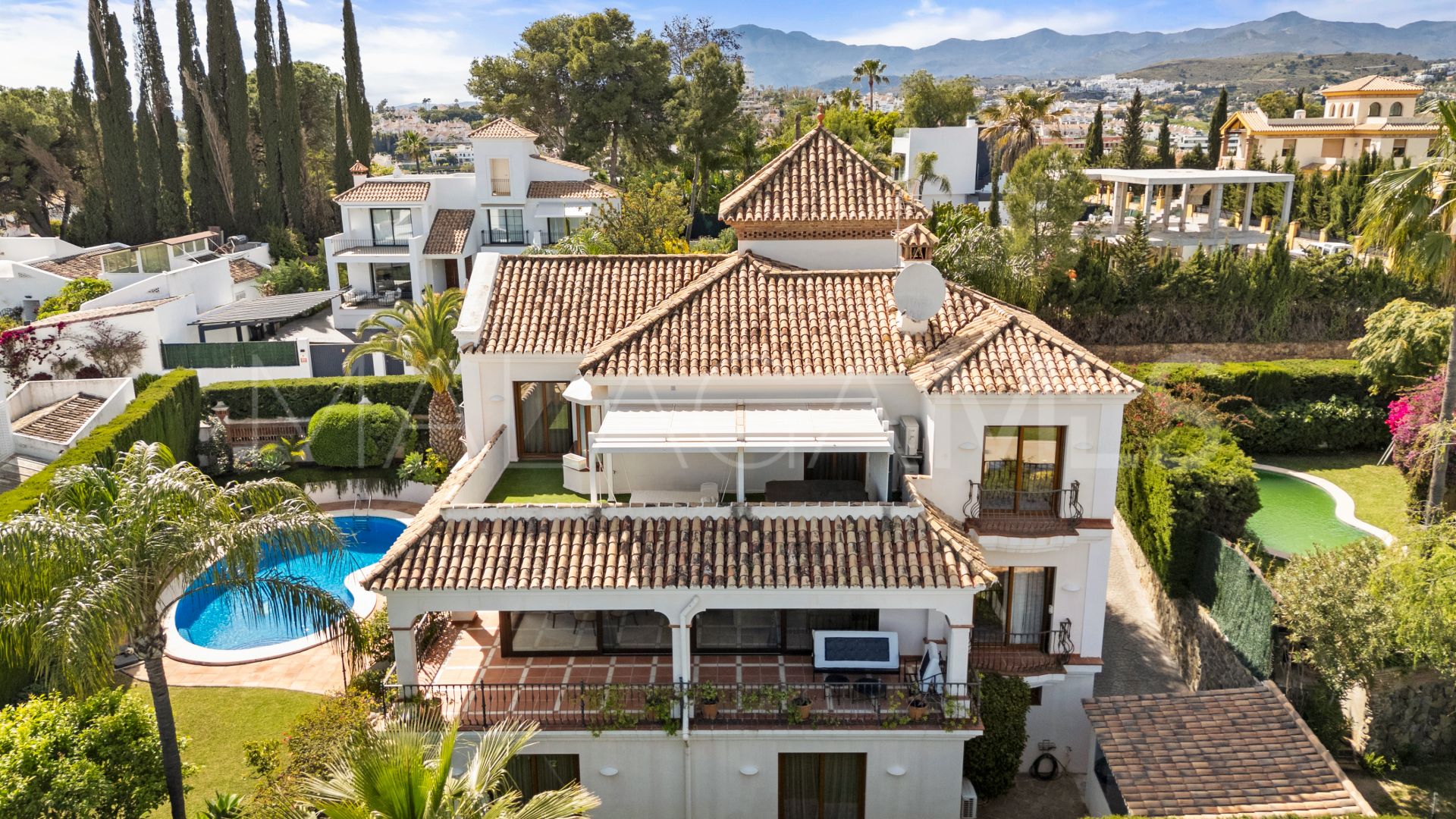 Villa a la venta in Monte Biarritz de 4 bedrooms