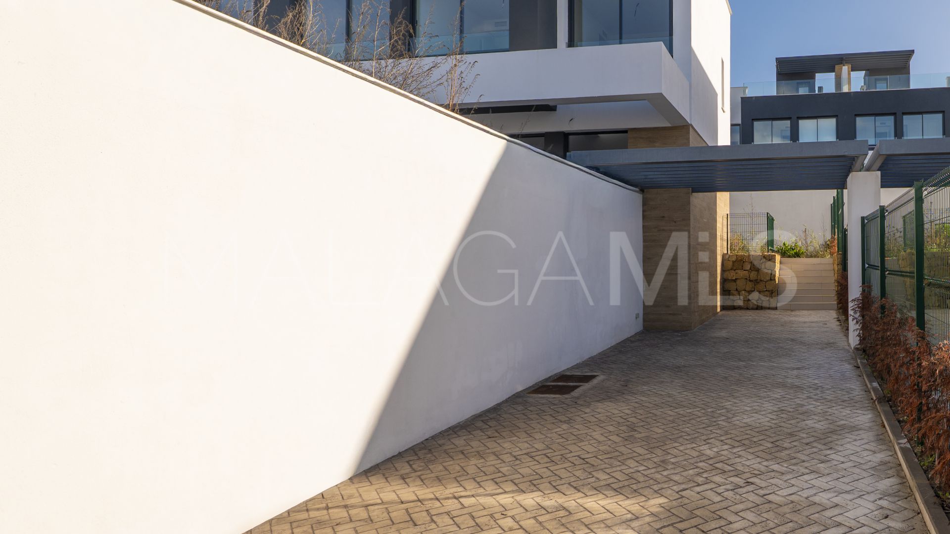 For sale 4 bedrooms semi detached villa in Atalaya