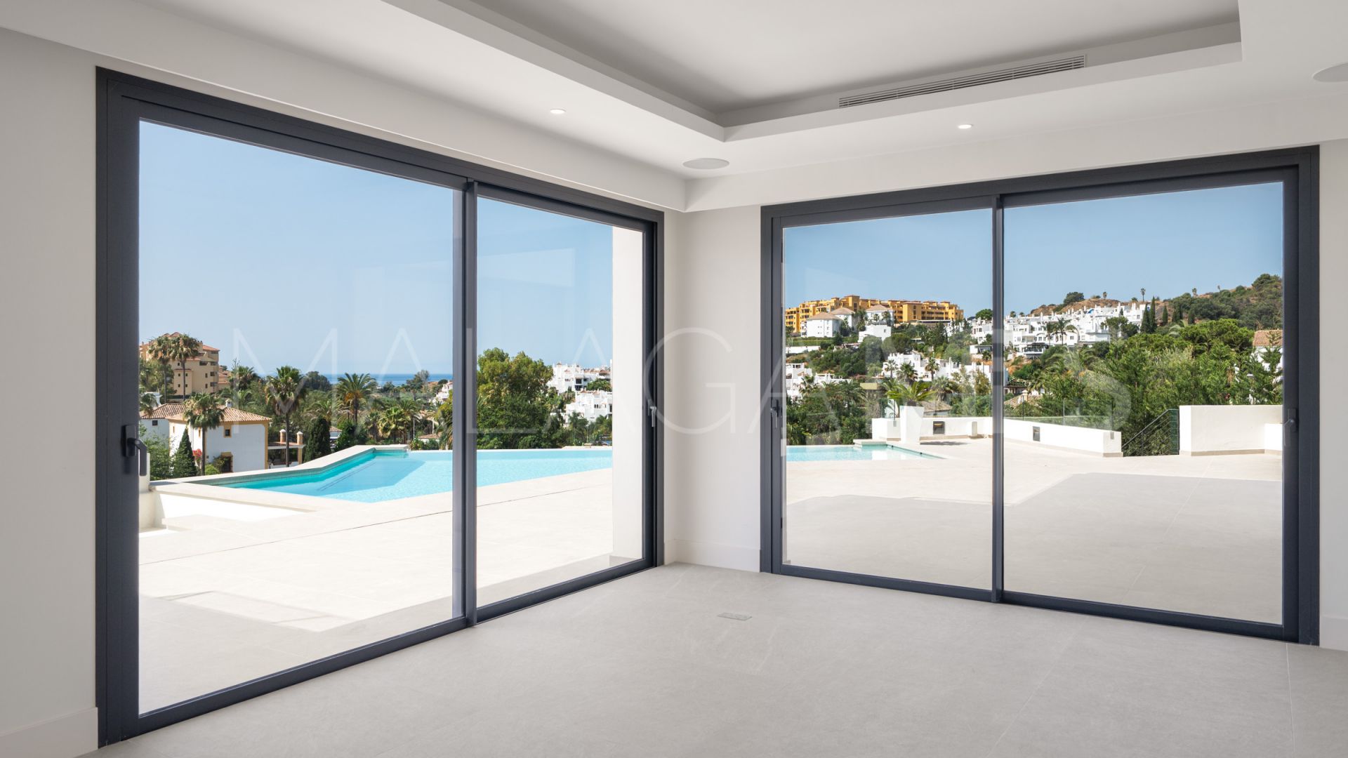 Villa for sale in La Resina Golf