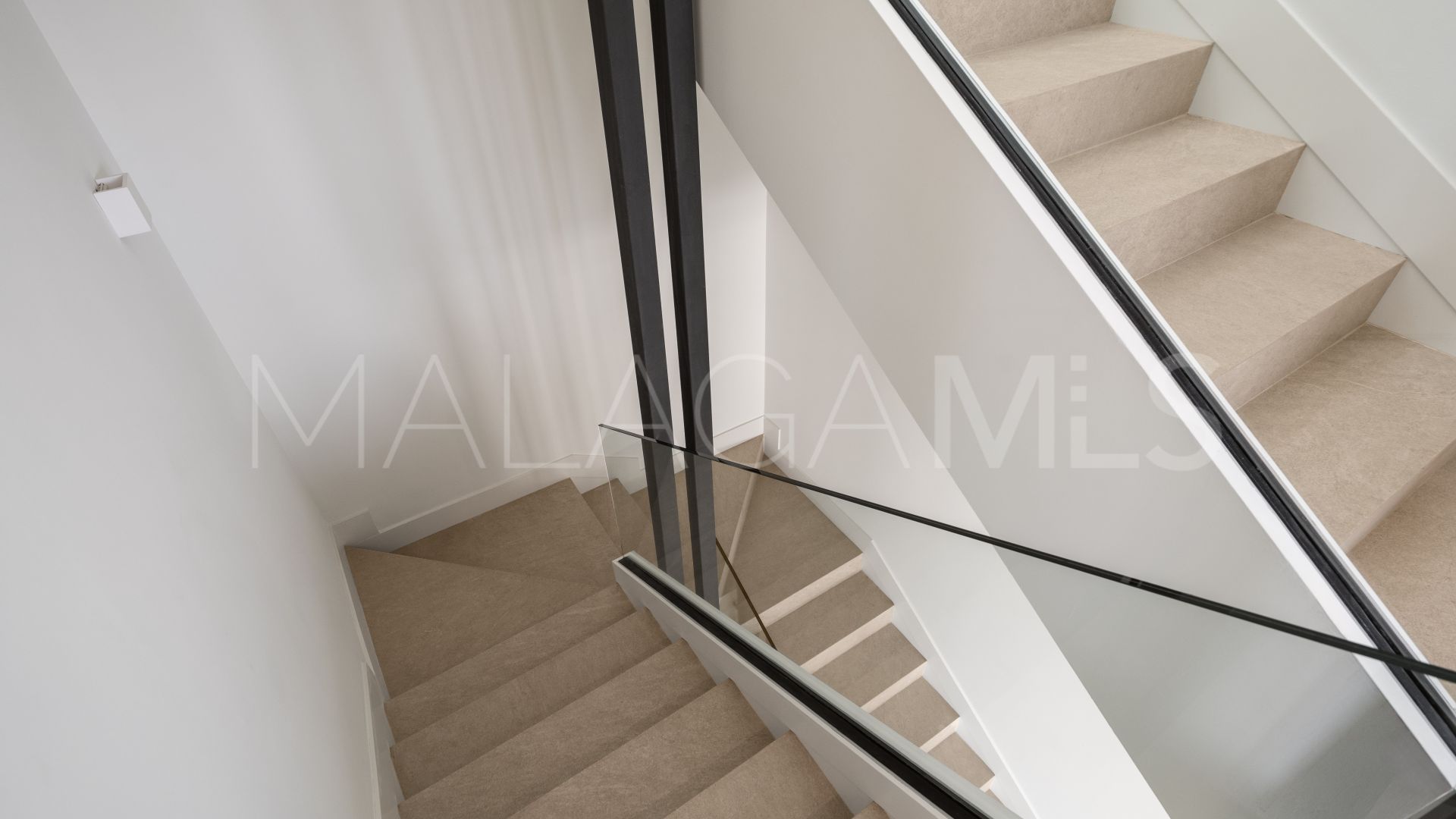 Villa for sale in La Resina Golf